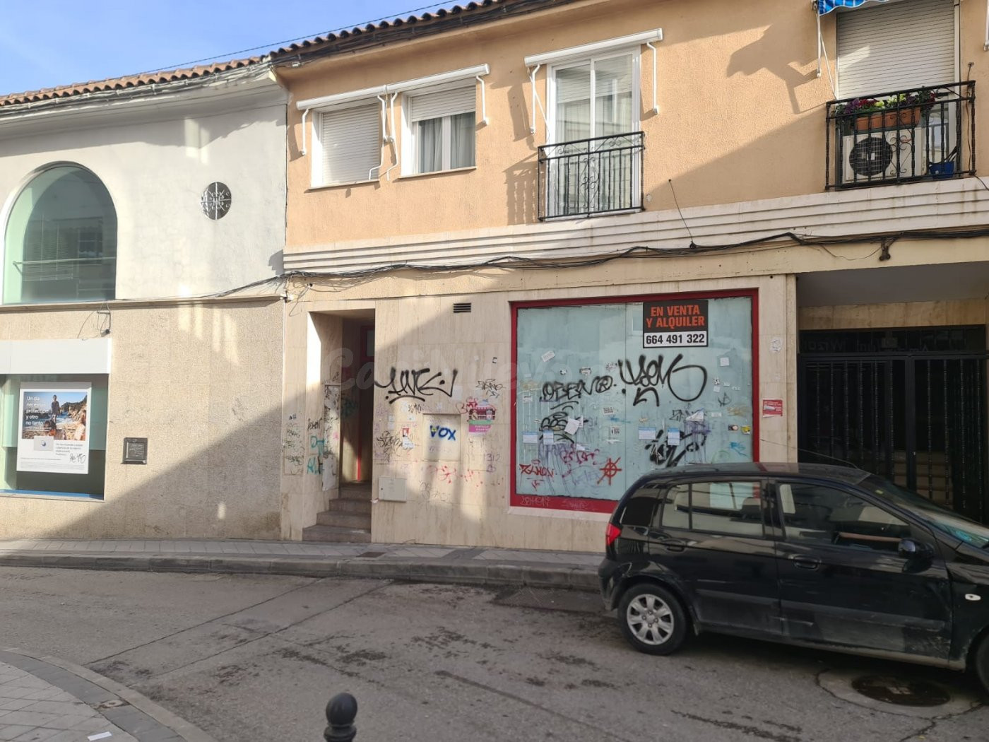 Locales en venta en la c/ Carmen de Valdemoro