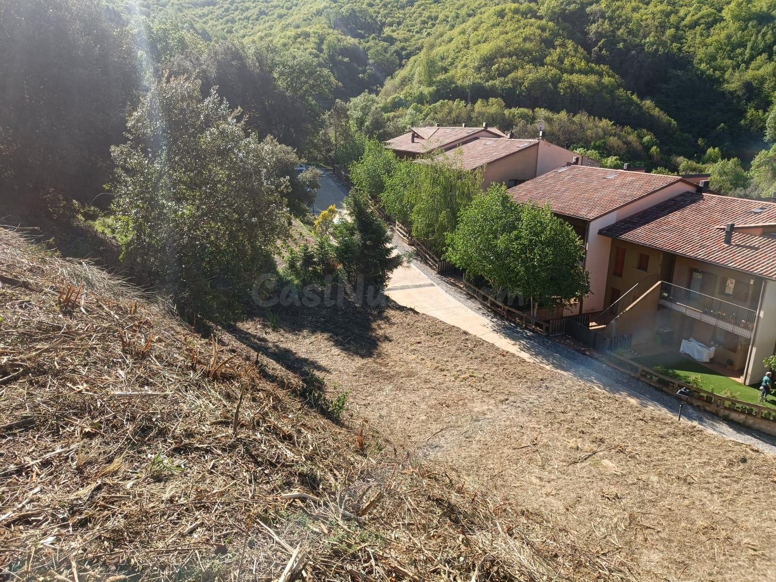 SOLAR URBÀ EN VENDA - PER A FER CASA 4 VENTS - ESPINELVES - foto 4
