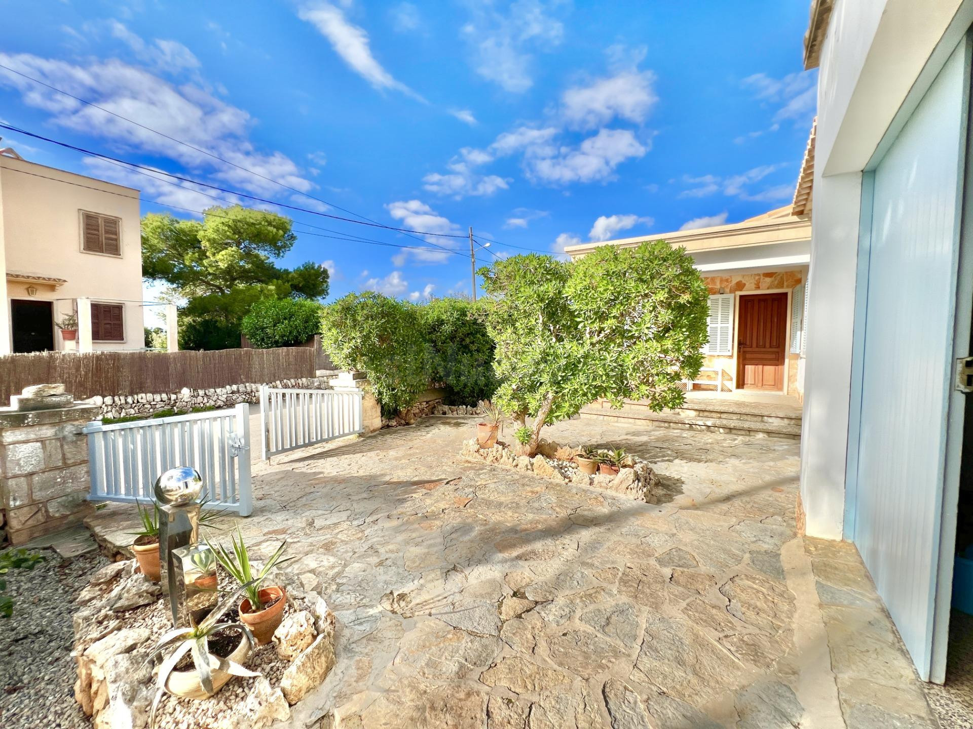 Preciosa casa independiente reformada con piscina a pocos me - foto 4