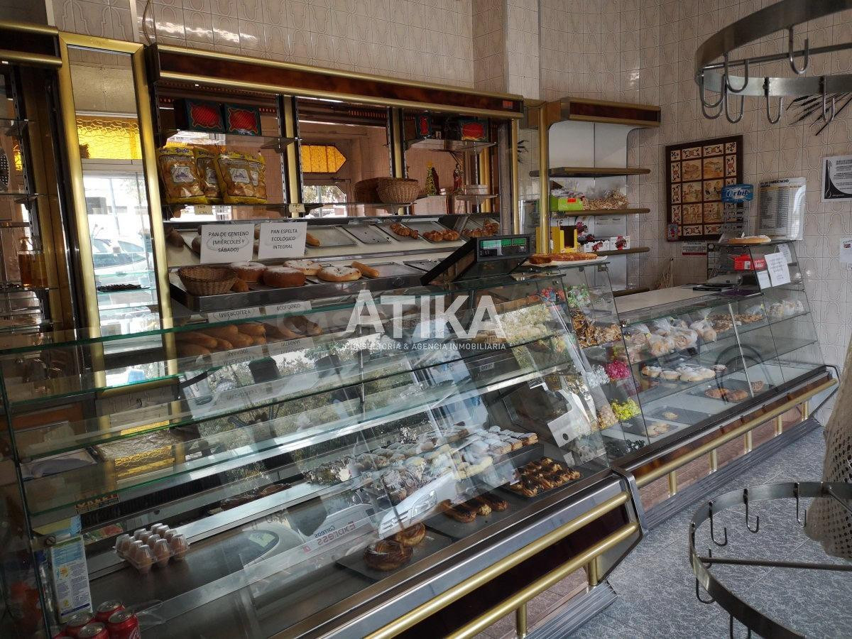 LOCAL VENTA ACONDICIONADO COMO PANADERÍA