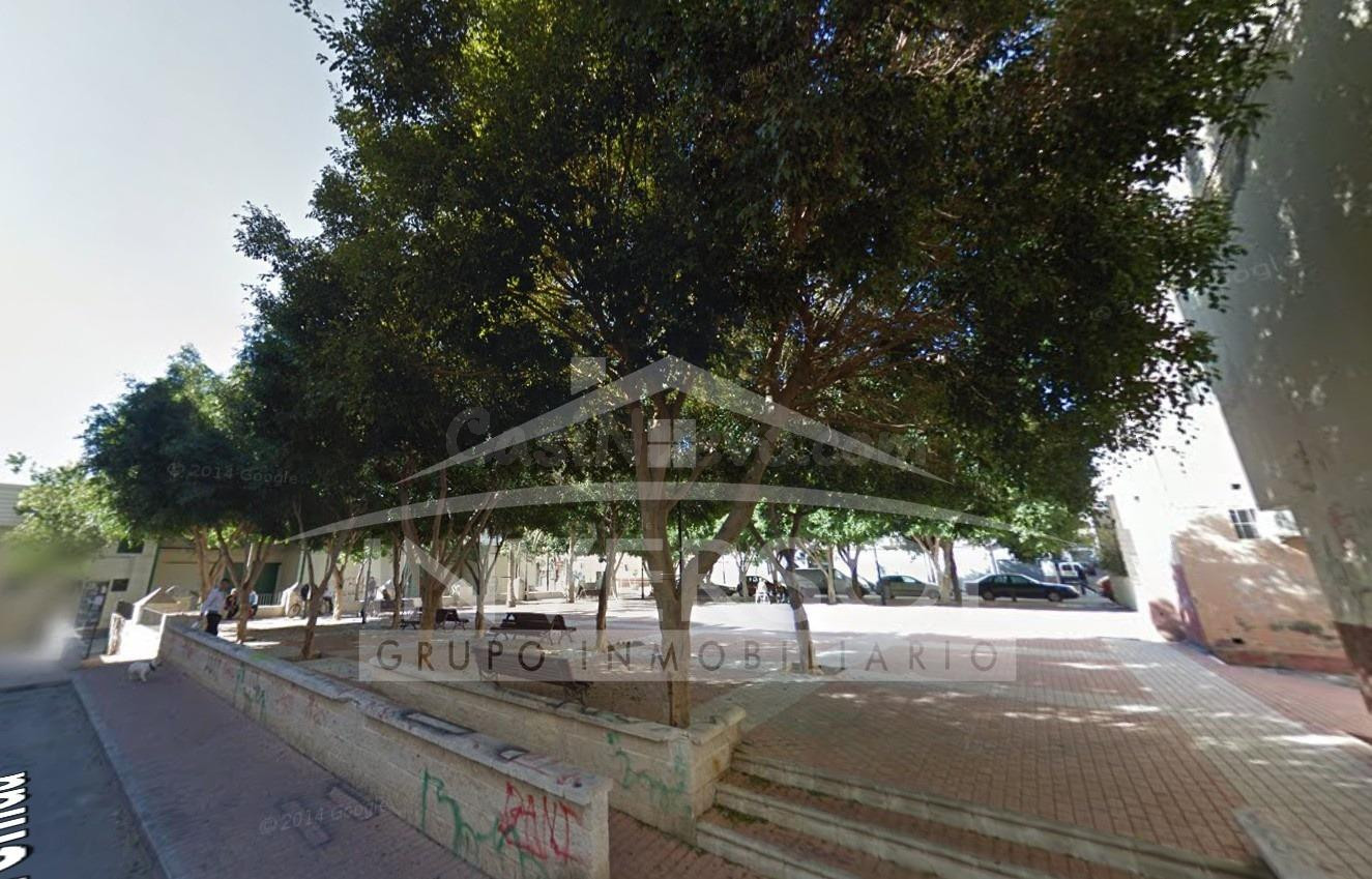 VENTA DE PISO EN CALLE CAMPORRUBIO - foto 2