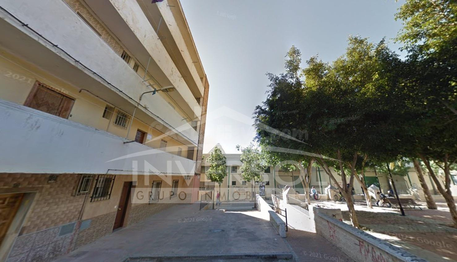 VENTA DE PISO EN CALLE CAMPORRUBIO - foto 3