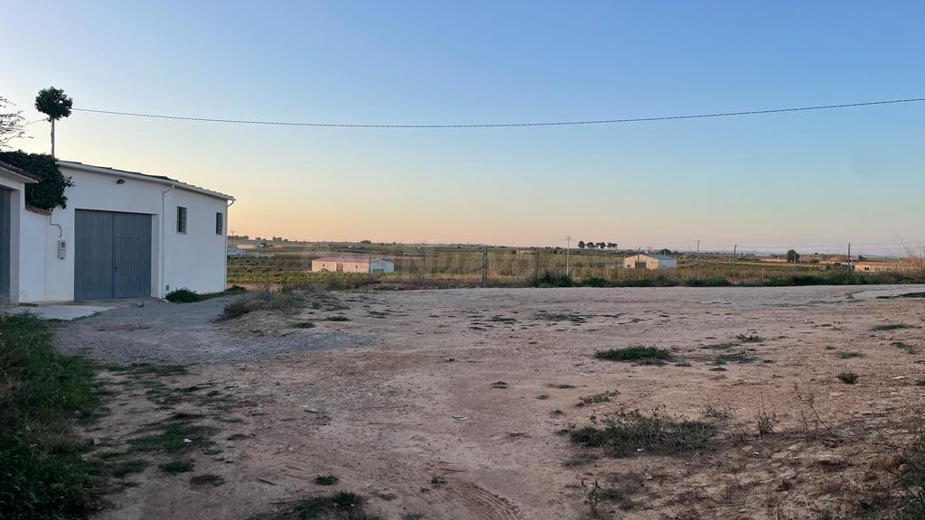 Terreno urbano en venta en Villamalea, Albacete. - foto 4