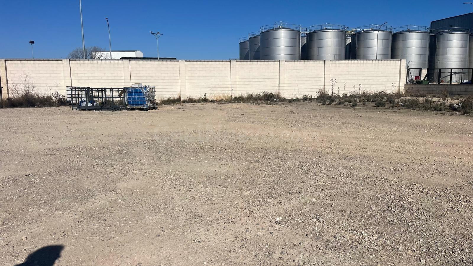 Venta de Parcela en el Polígono de Casas Ibáñez - foto 5