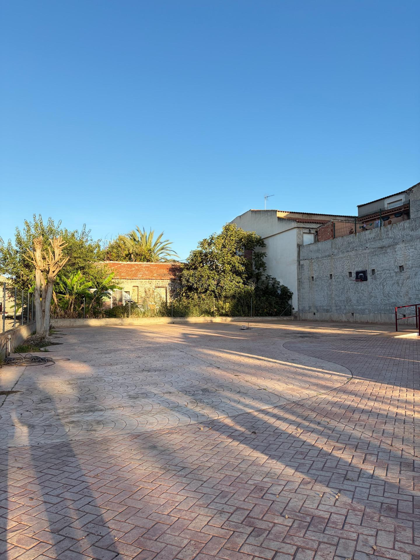 se alquila plaza de garaje en Casillas en parcela. - foto 3