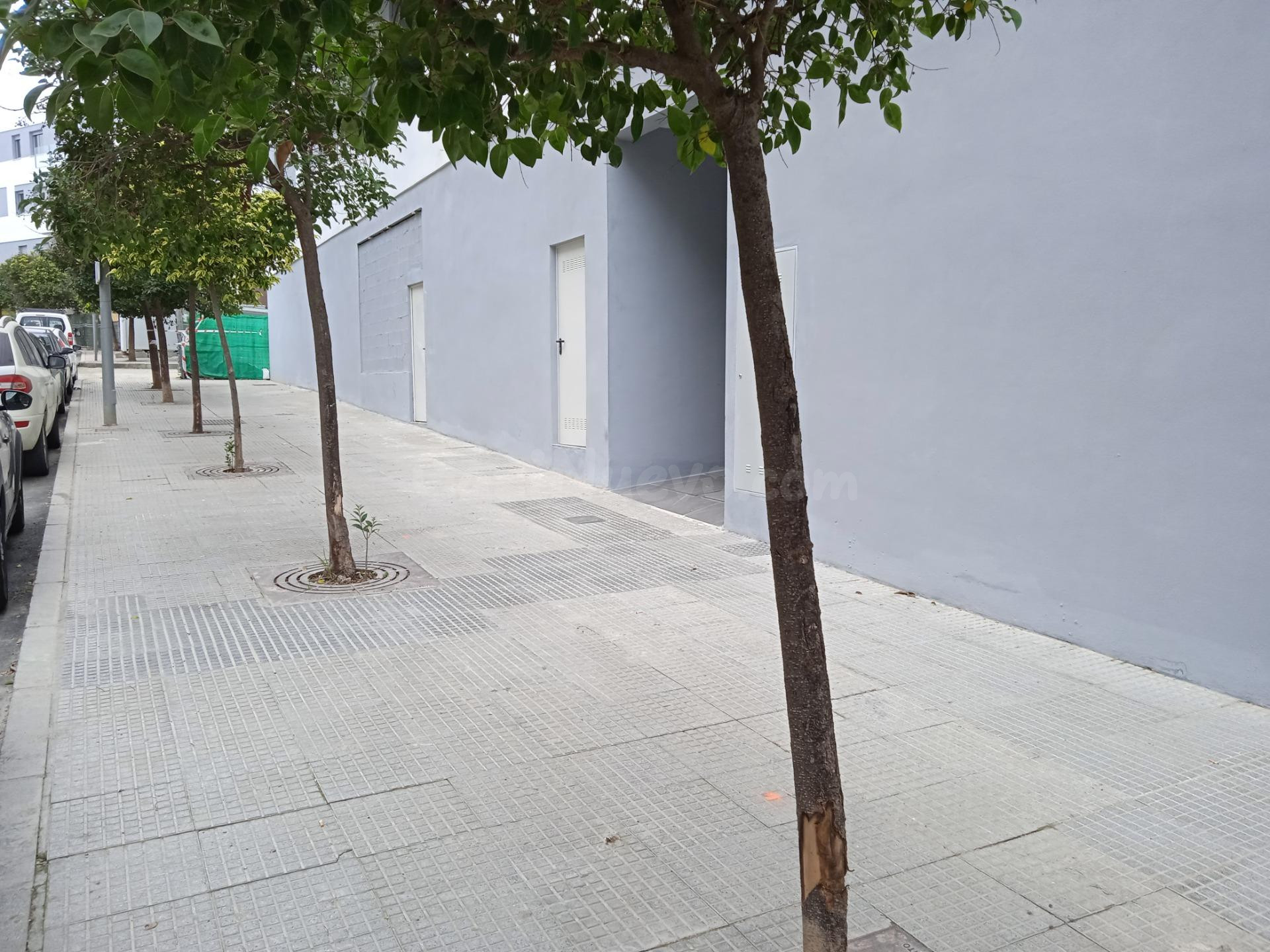 Alquiler local en calle Baleares - foto 3