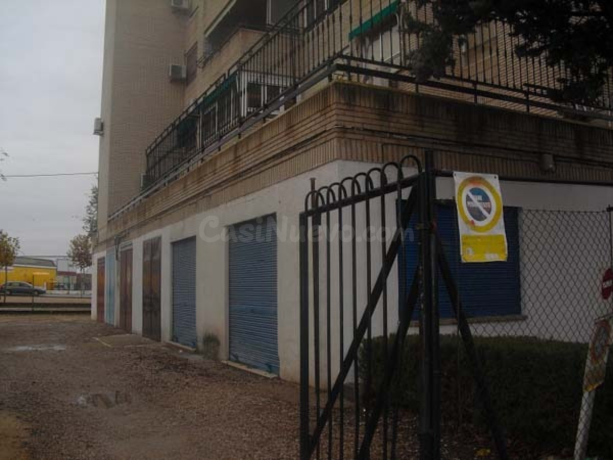 LOCAL COMERCIAL PARA CUALQUIER TIPO DE NEGOCIO ,CERCANA A HOSPITAL  MEJOR CONSULTAR WWW.HMGESTION.COM