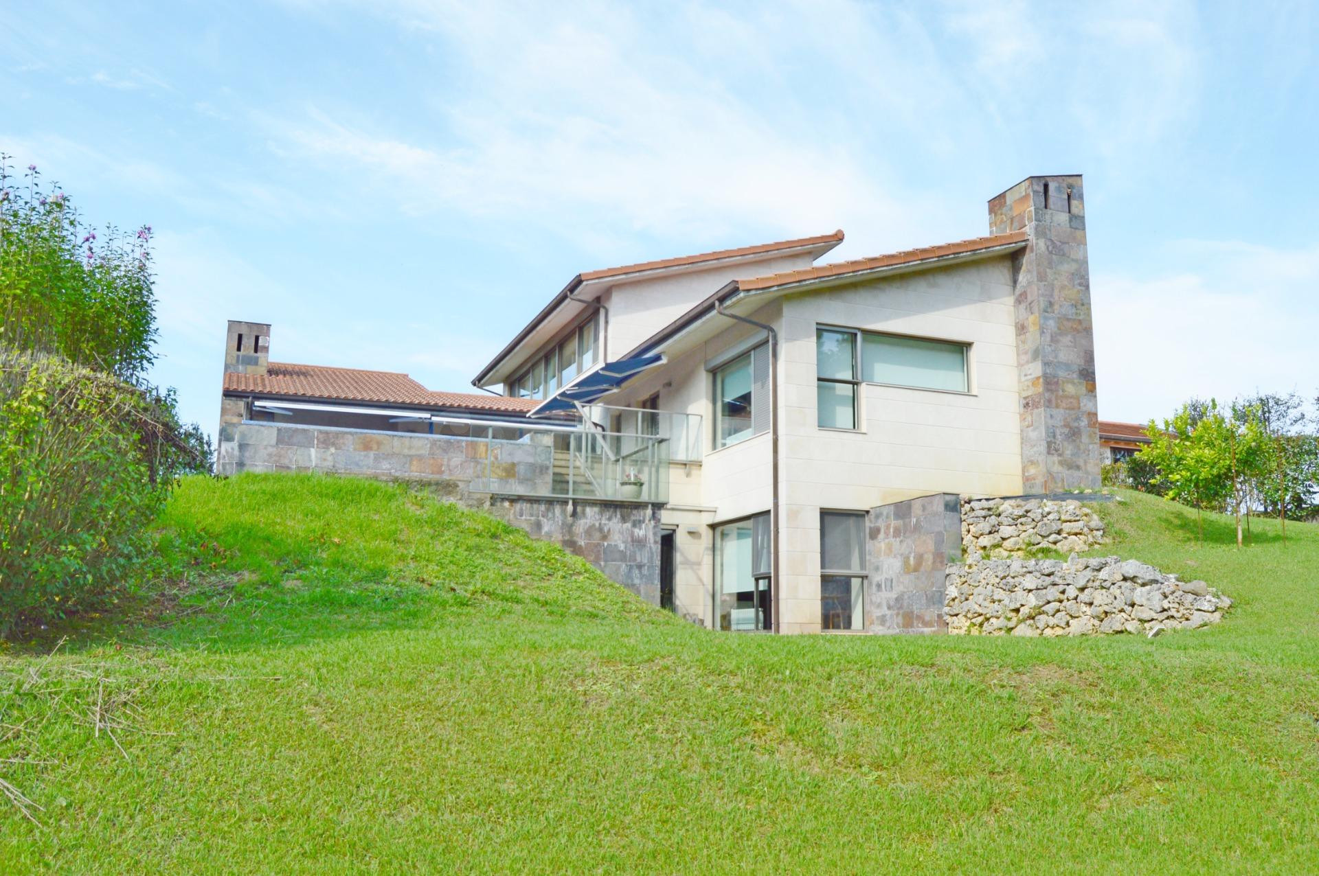 chalet individual estilo moderno - foto 4