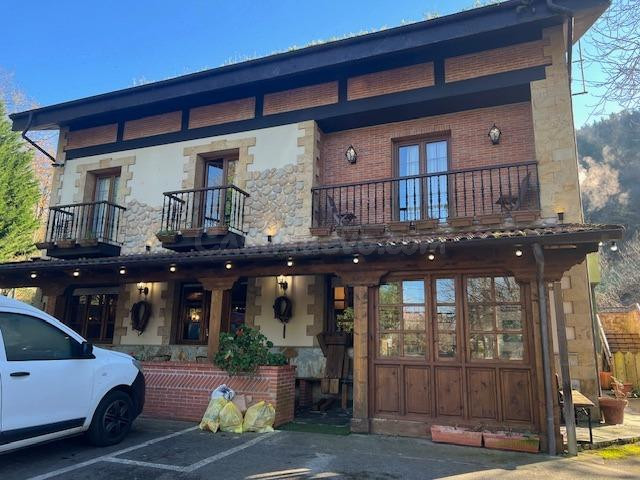 ALBERGUE