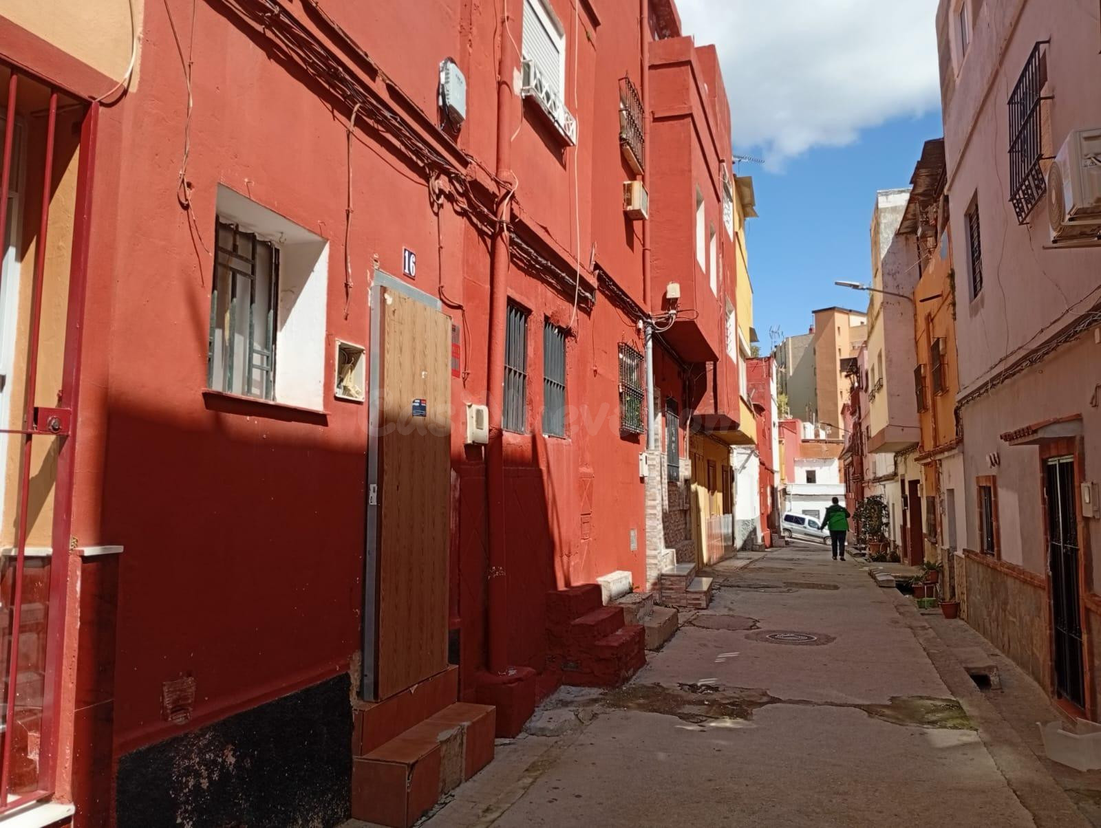 Adosado en Algeciras, Bajadilla
