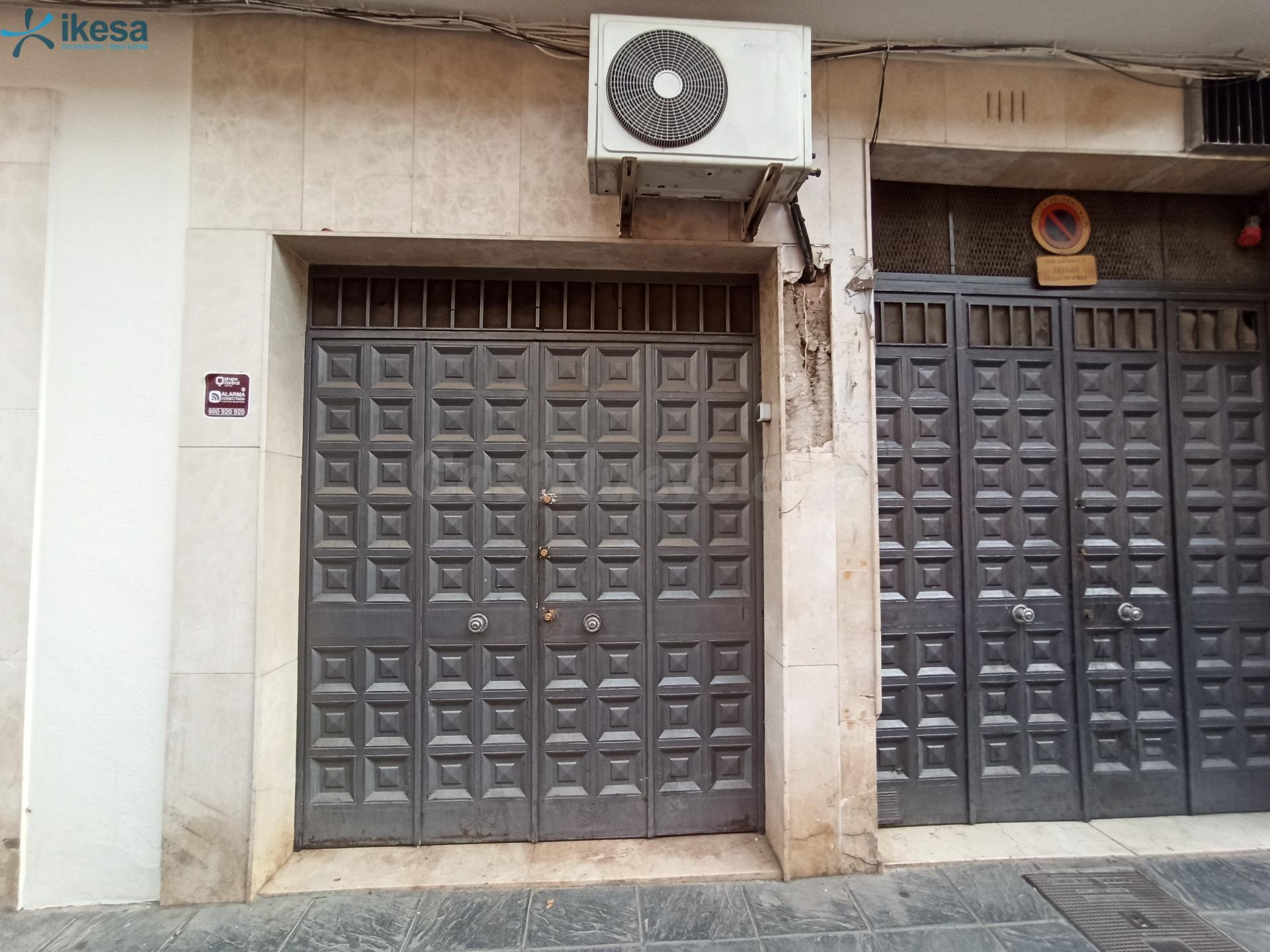Local comercial de 77 metros