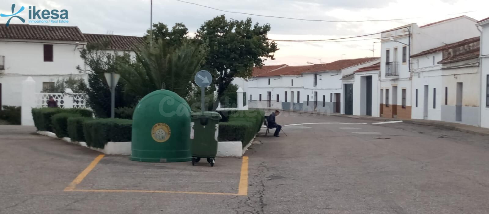 Venta de Casa en Ahillones - Badajoz - foto 2