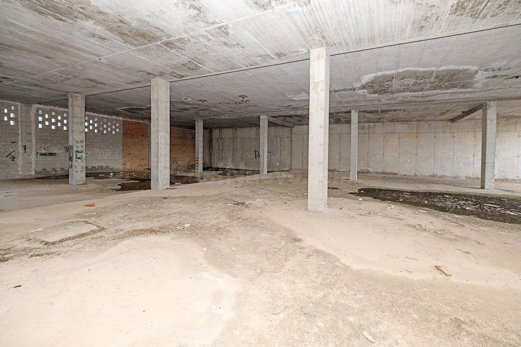 PROMOCIÓN EN OBRA PARADA EN VENTA: OPORTUNIDAD DE INVERSIÓN  - foto 3