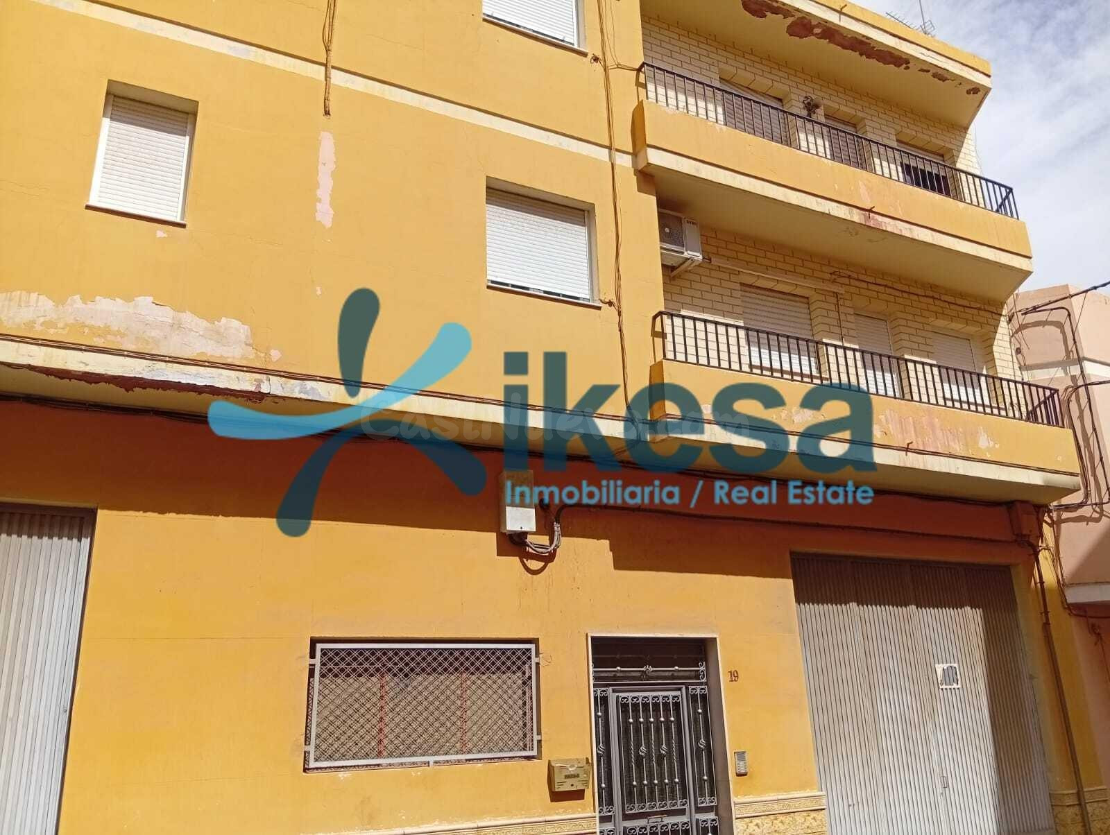 VENTA DE PISO EN BENAHADUX (ALMERÍA) - foto 2