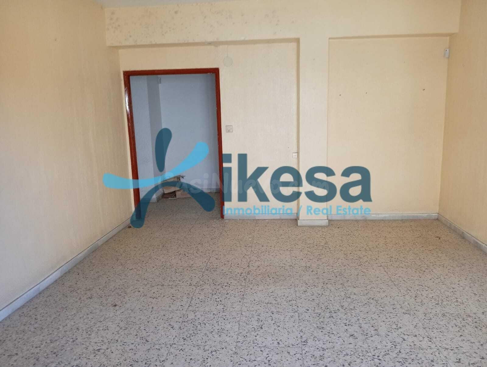 VENTA DE PISO BERJA (ALMERÍA) - foto 2