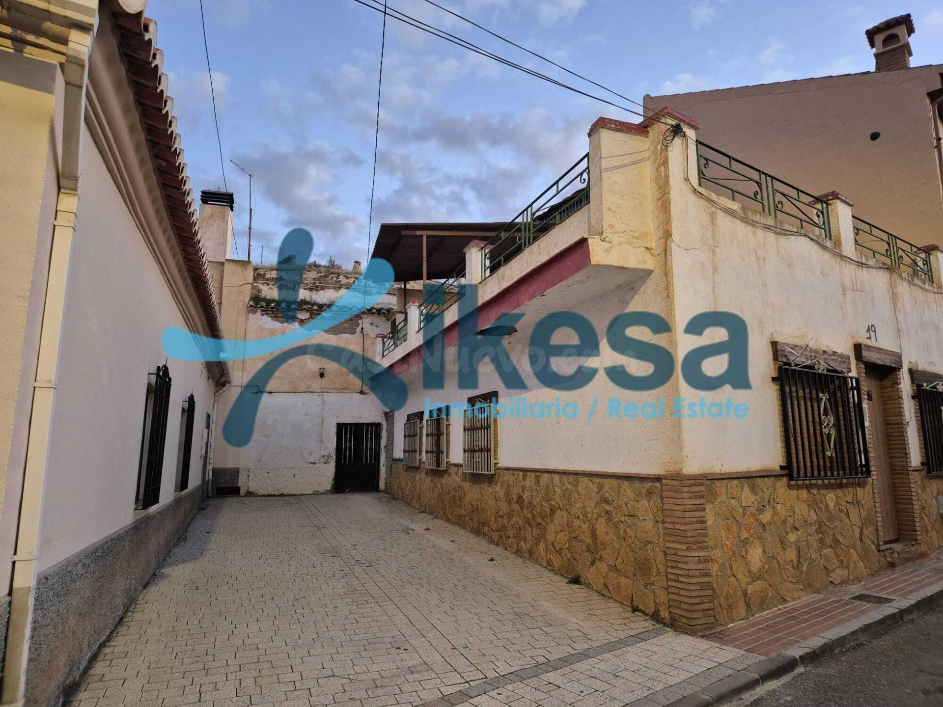 VENTA DE CASA EN GUADIX (GRANADA) - foto 3