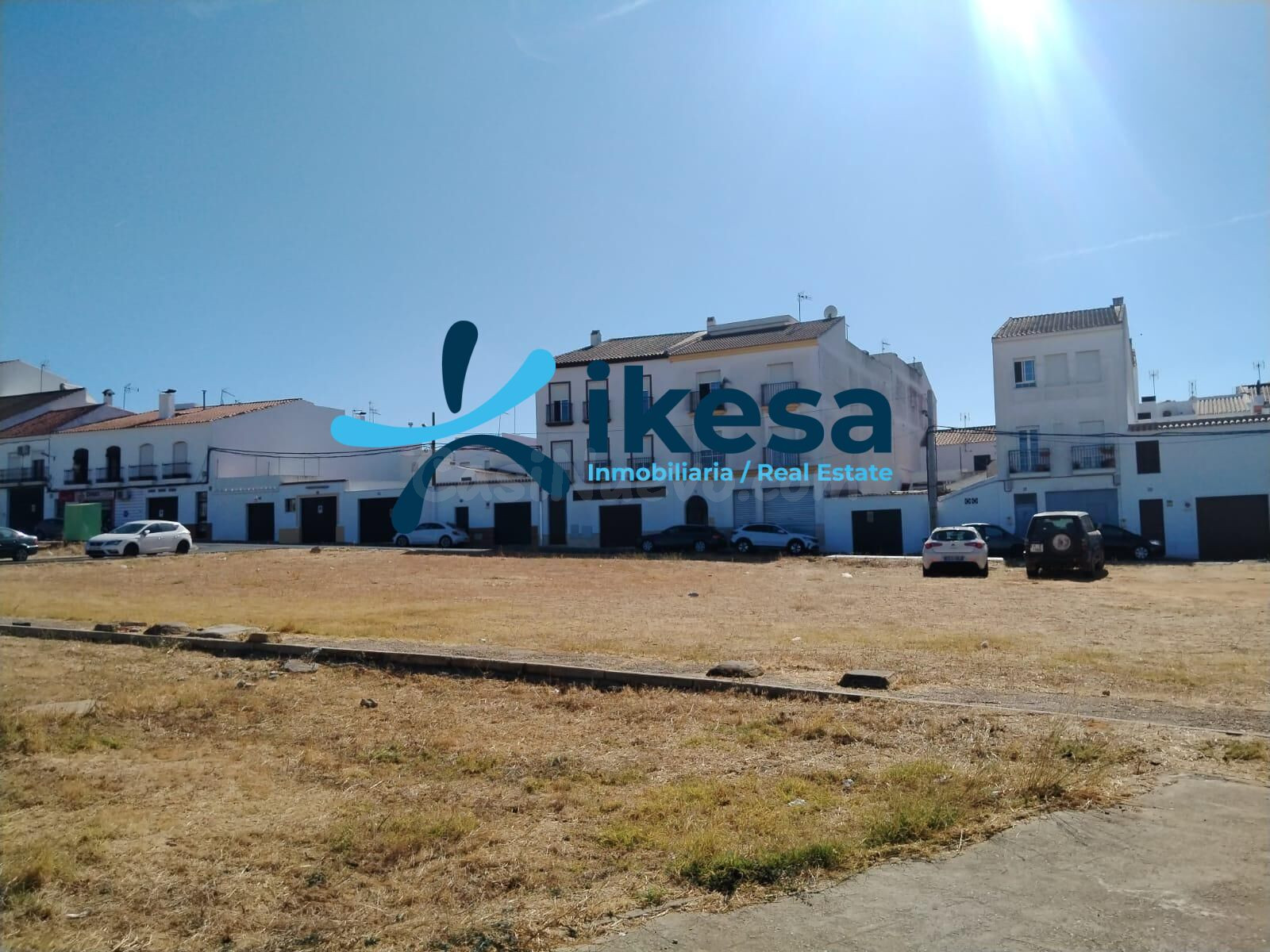Venta de 15 Suelos Urbanos Residenciales en Avenida Cartaya  - foto 4