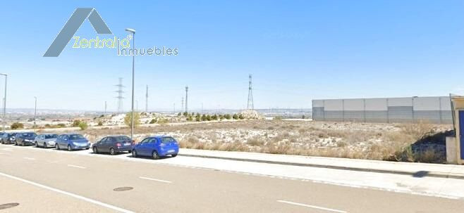 Terreno en venta en Empresarium - foto 2