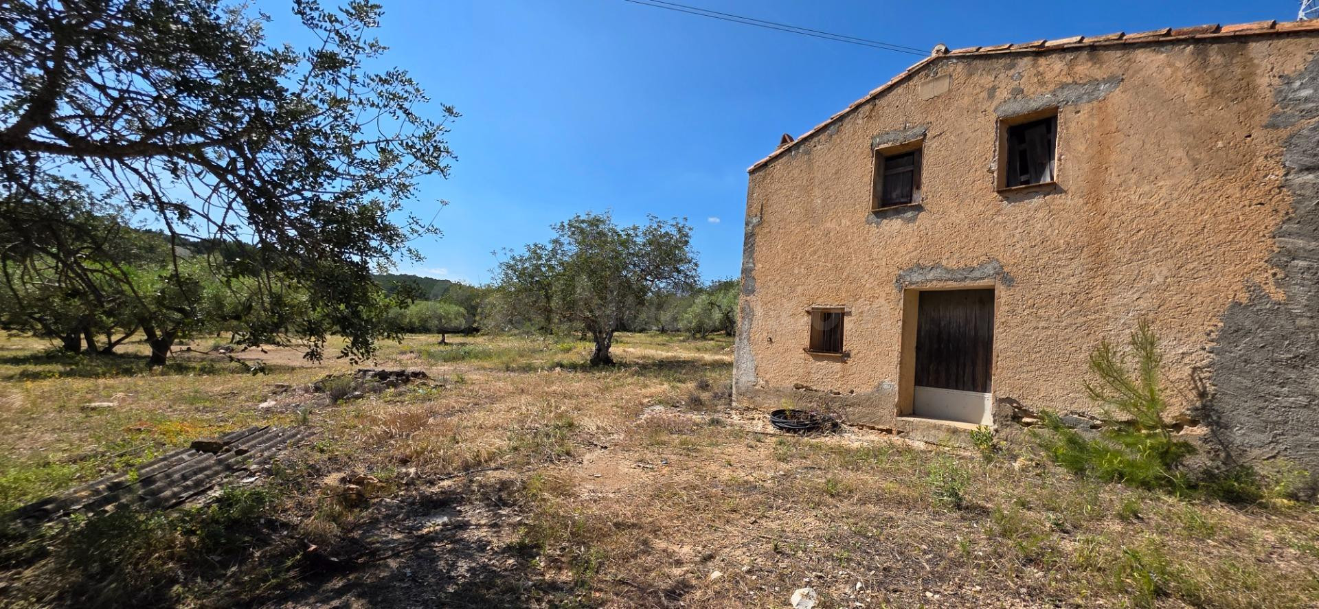 Finca Rústica en Parque Natural a 12 km del Mar – Perfecta p