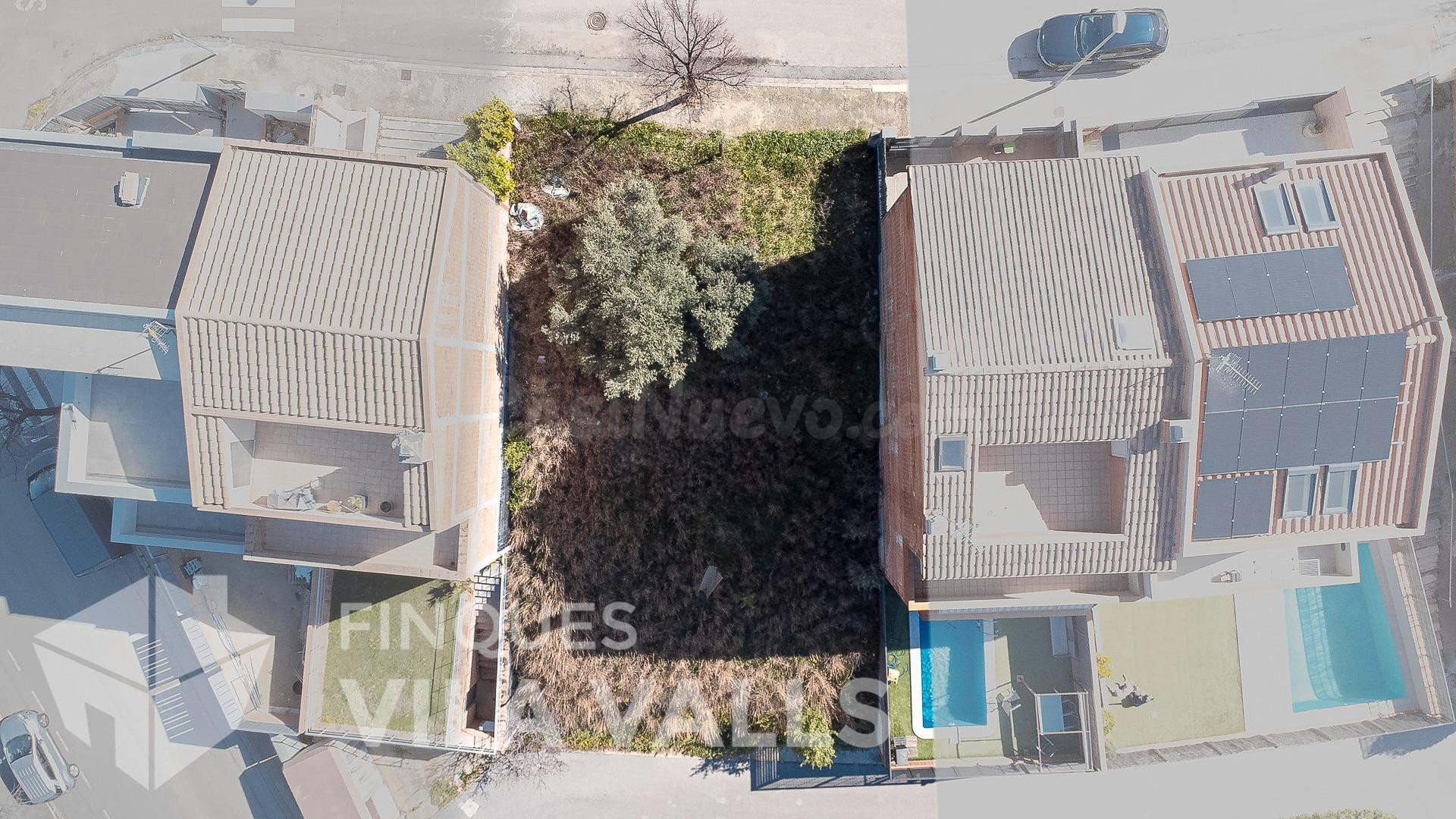 Terreno de 170 m2 en Sentmenat, cerca del centro