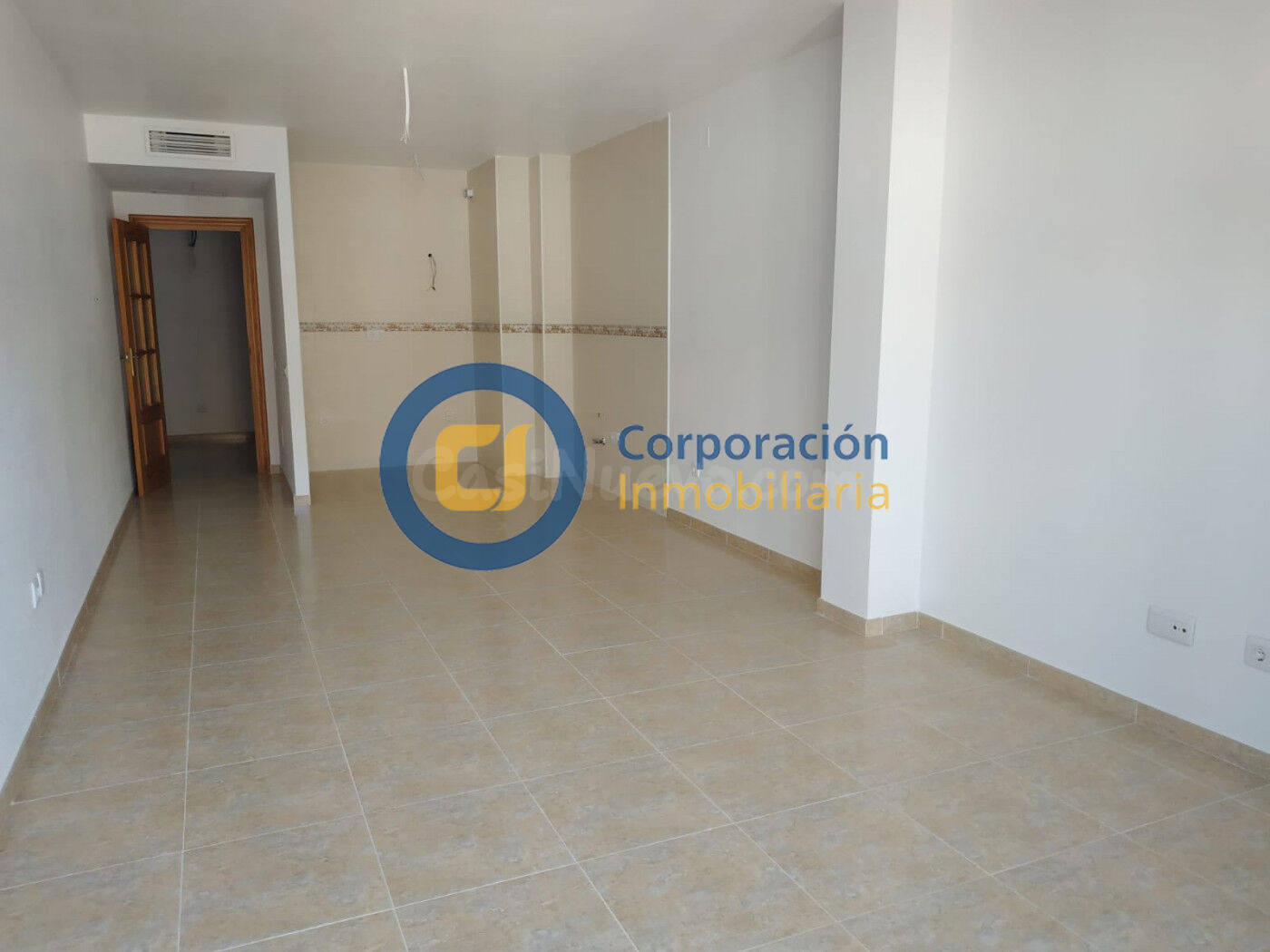 Piso con tres dormitorios y garaje en Puerto Lumbreras