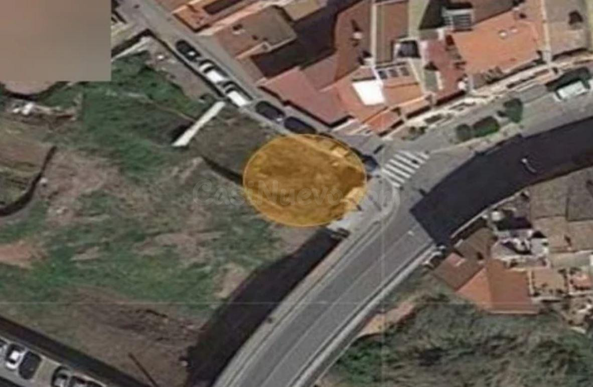 SOLAR EN VENTA EN CERVELLÓ