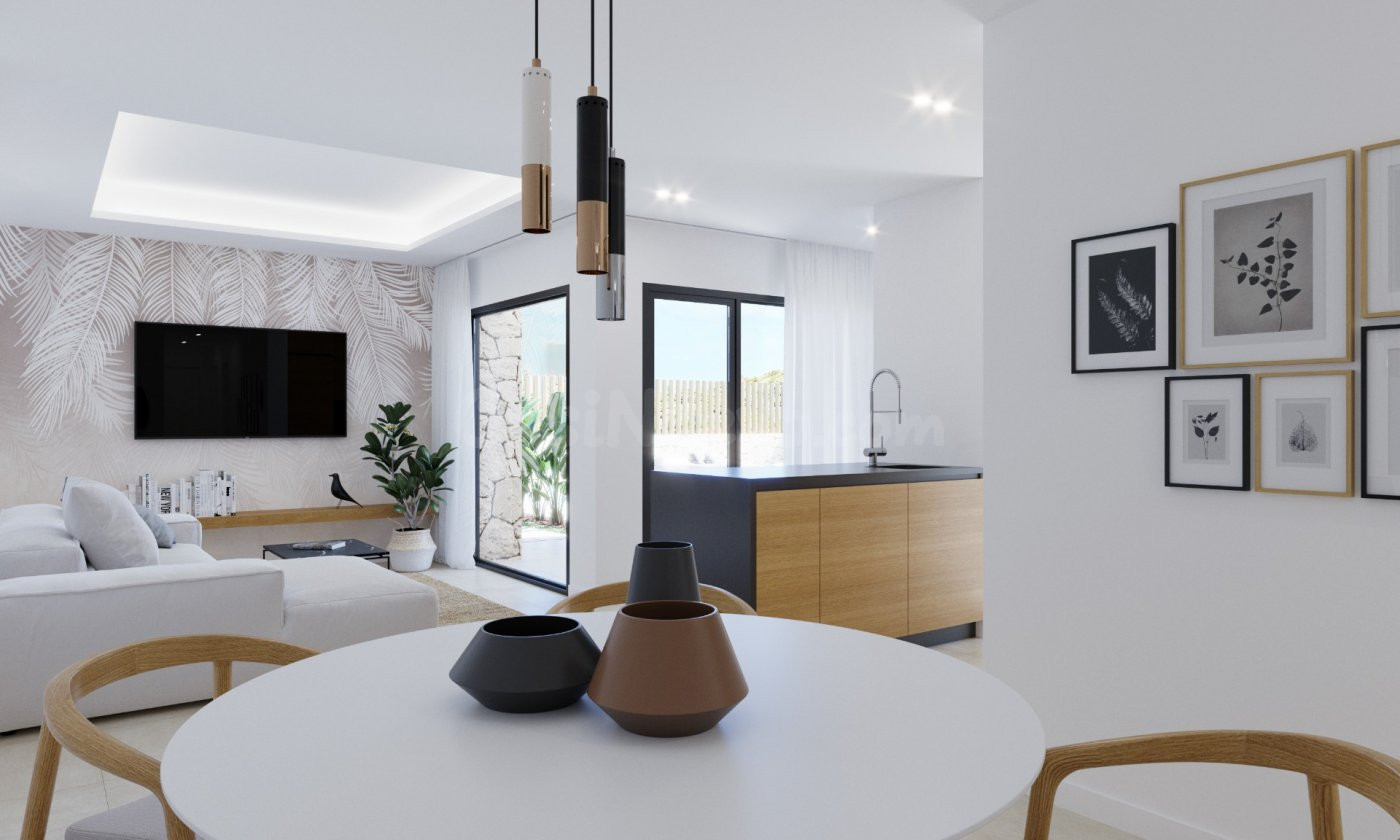 INCREIBLE VILLA CON GRAN PARCELA, 3 DORMITORIOS, PISCINA PRIVADA EN FINESTRAT