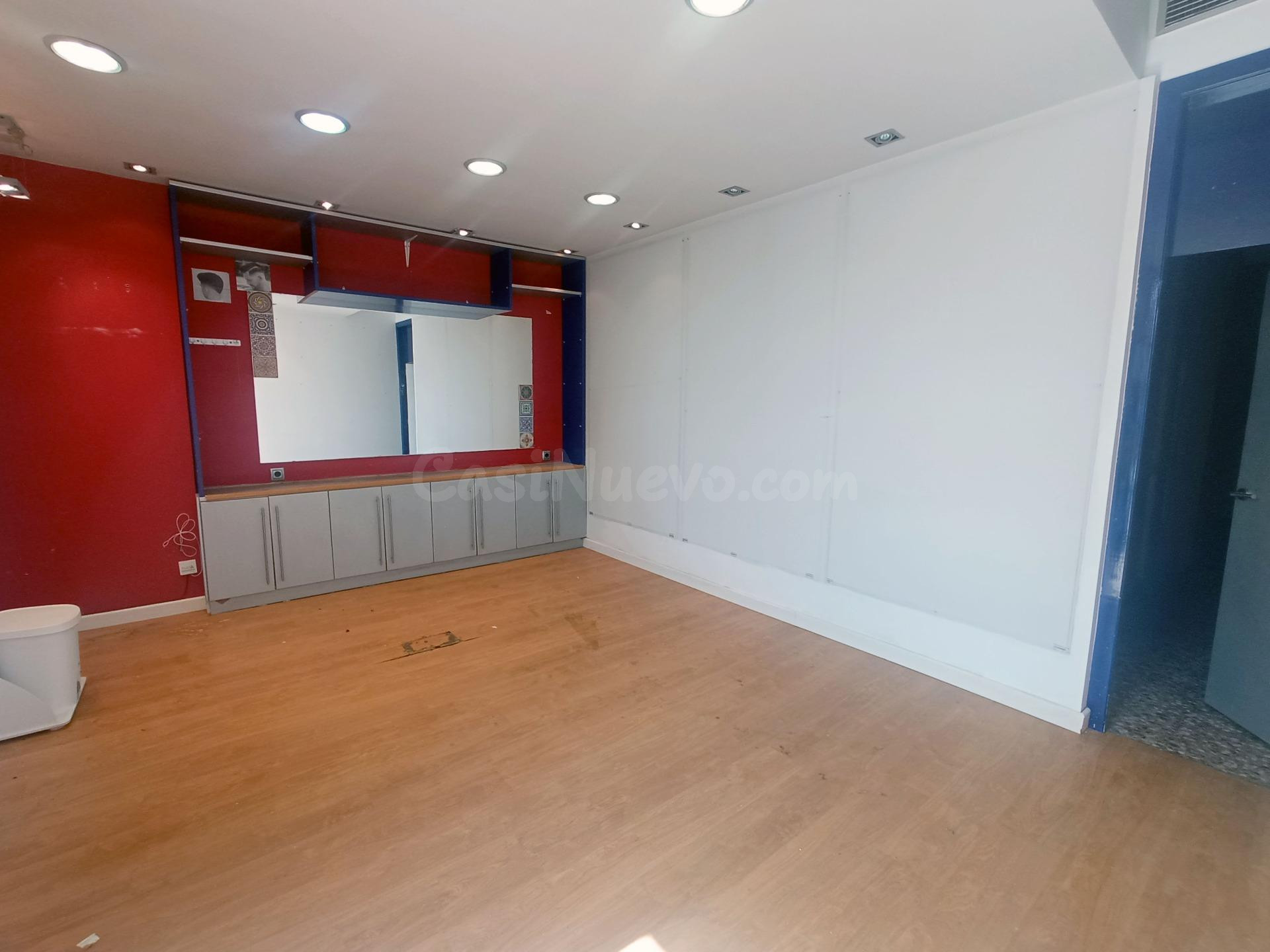 Local comercial en Roldán - foto 3