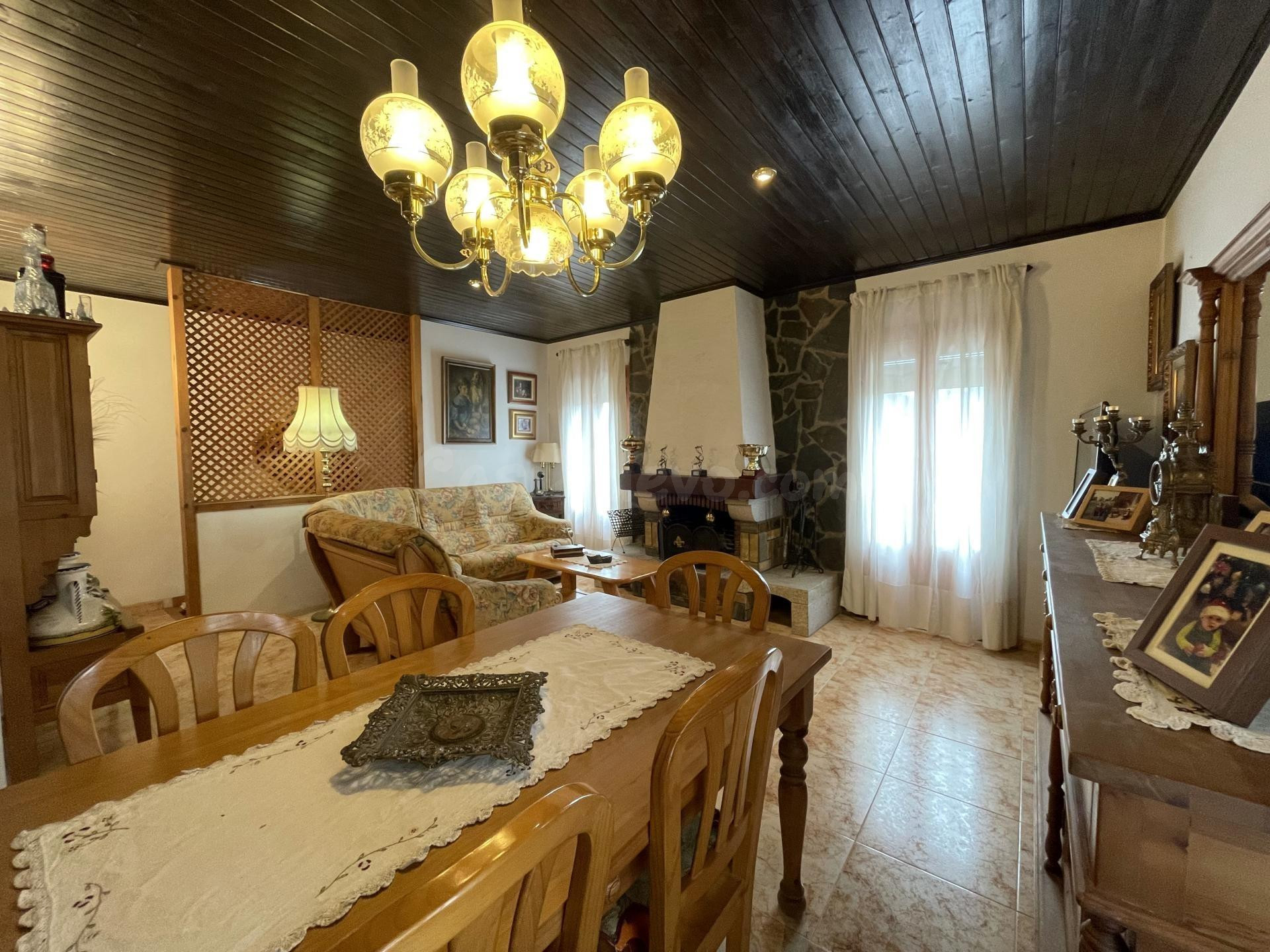 MASIA DE 4 habitaciones EN FONOLLOSA - foto 3