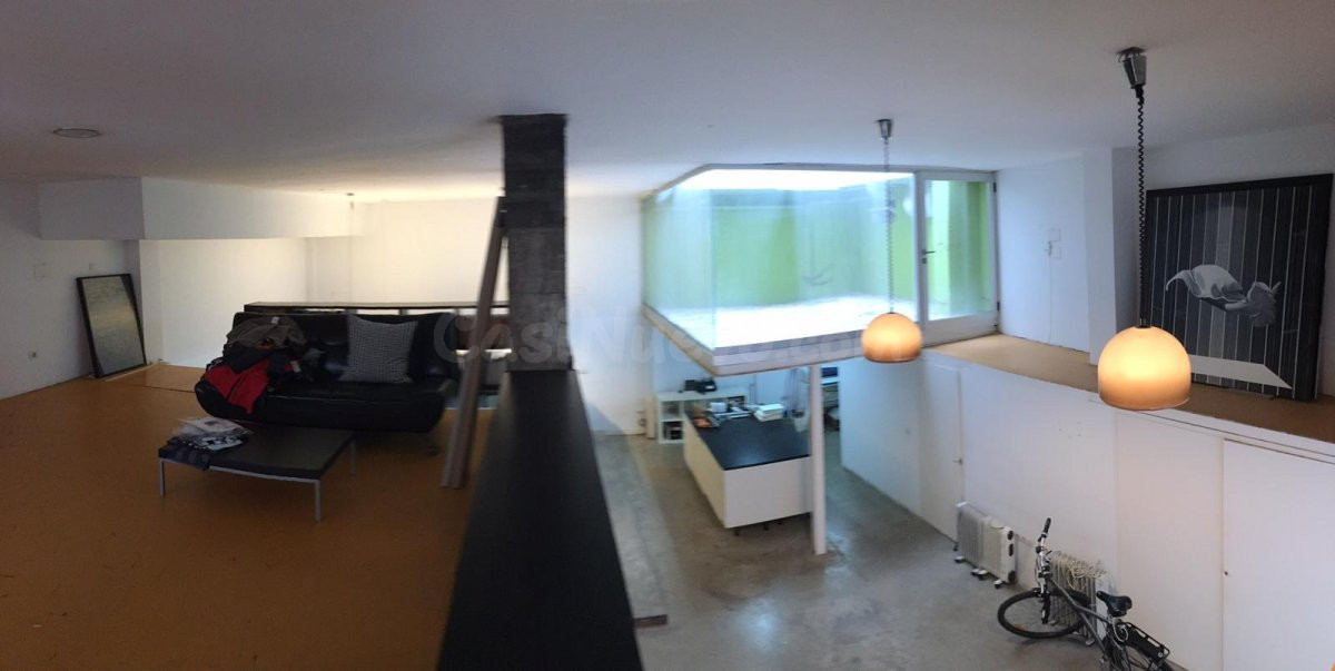 VIVIENDA DE DISEÑO VANGUARDISTA