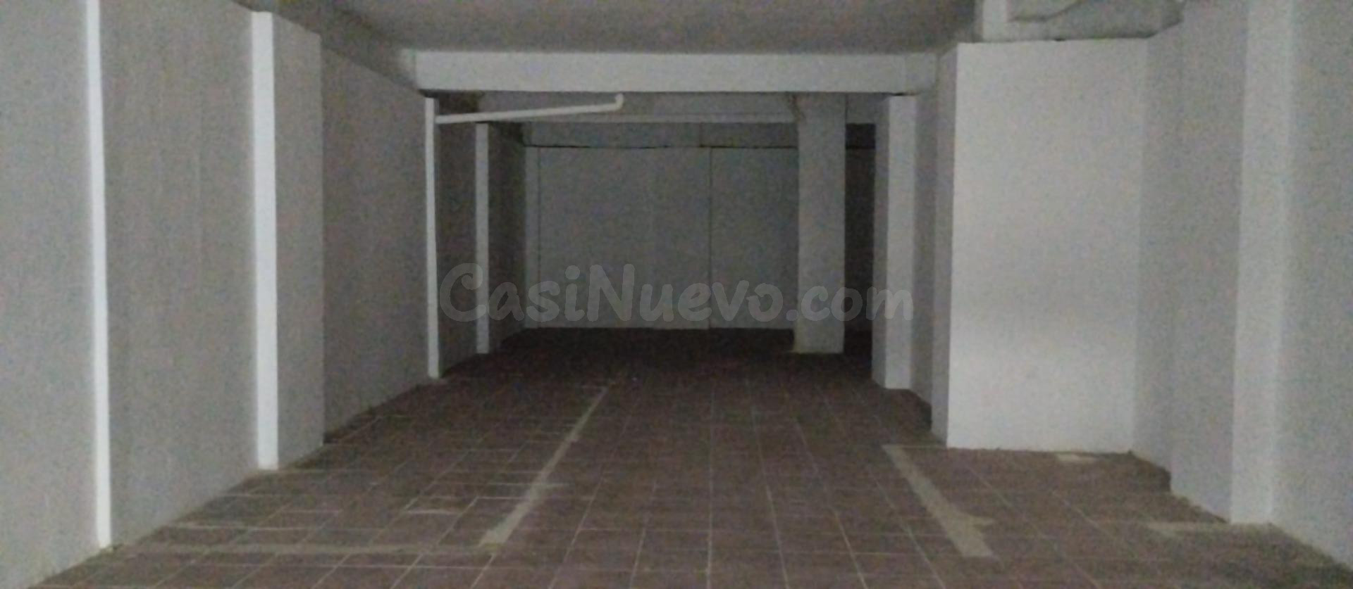 LOCAL ALQUILER CON ESCAPARATE JUNTO A MEDINA AZAHARA