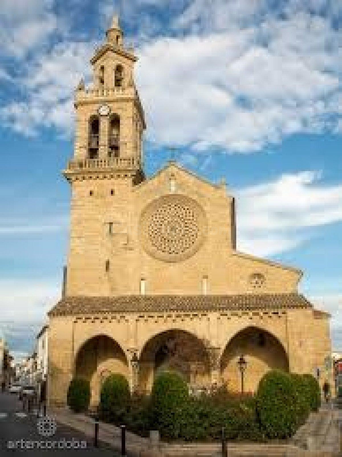 Solar junto a la iglesia de San Lorenzo!!!