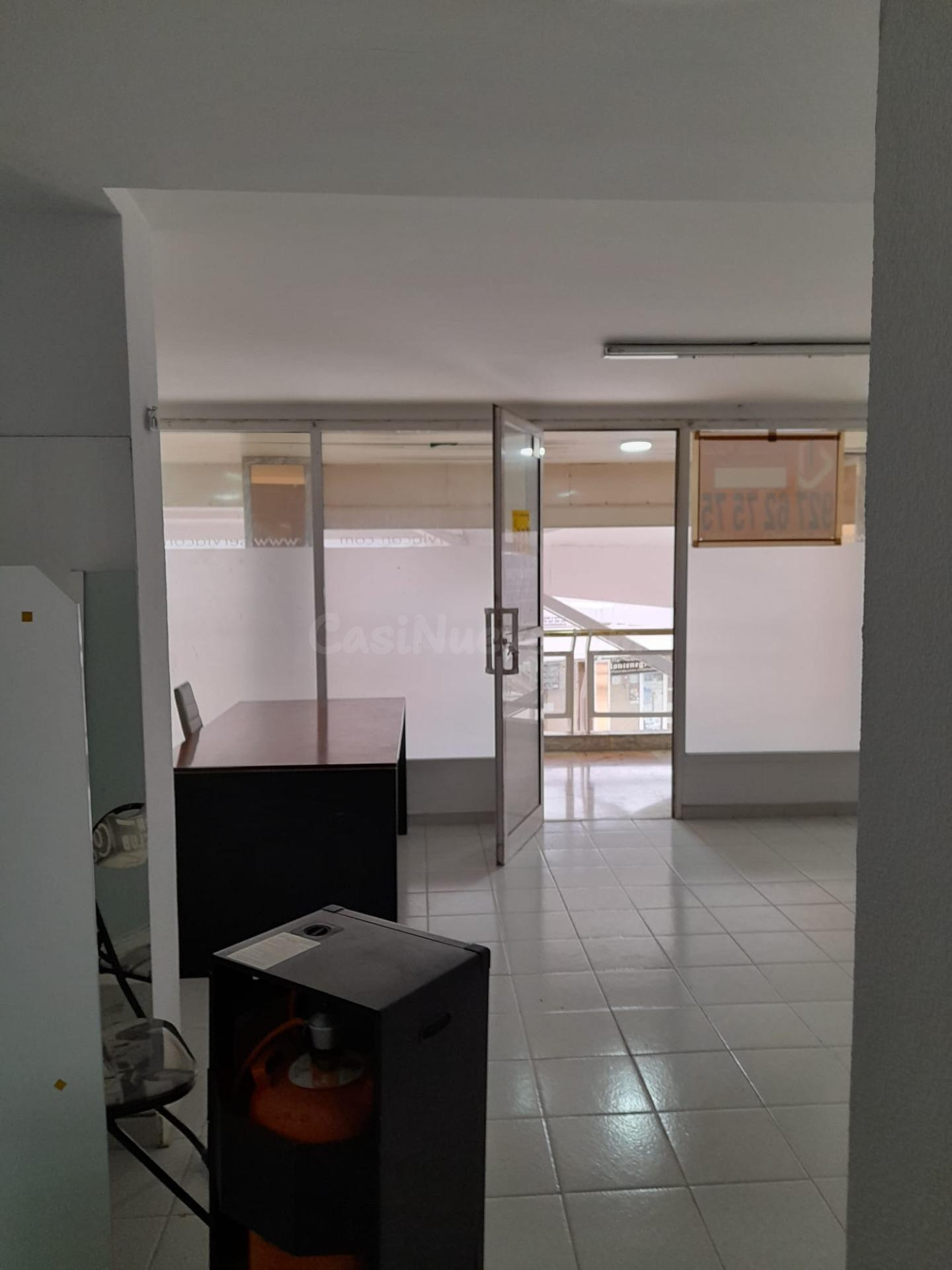 Se Vende Local Comercial en el Edificio el Descubrimiento