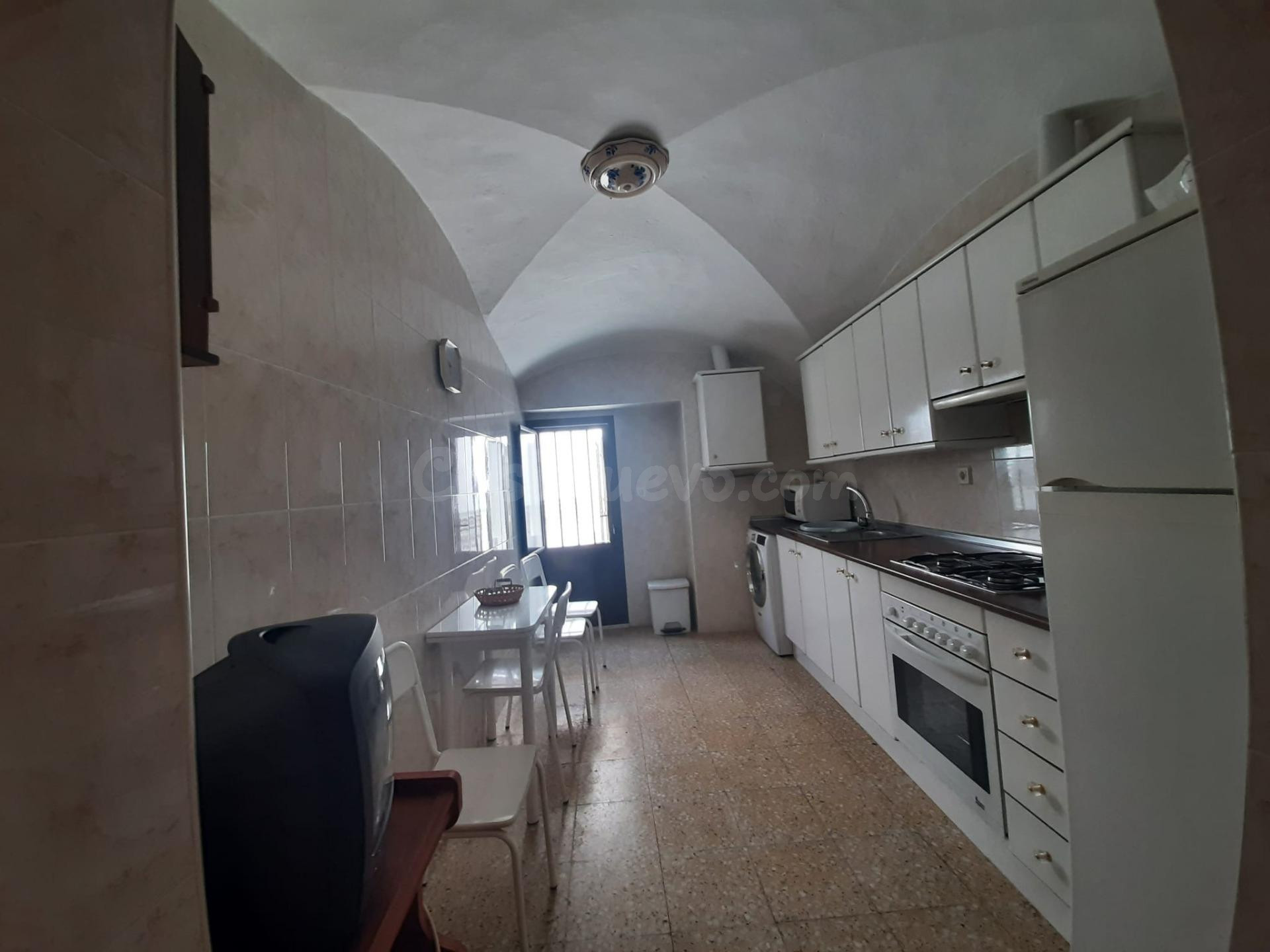 Casa con patio en Montanchez - foto 5