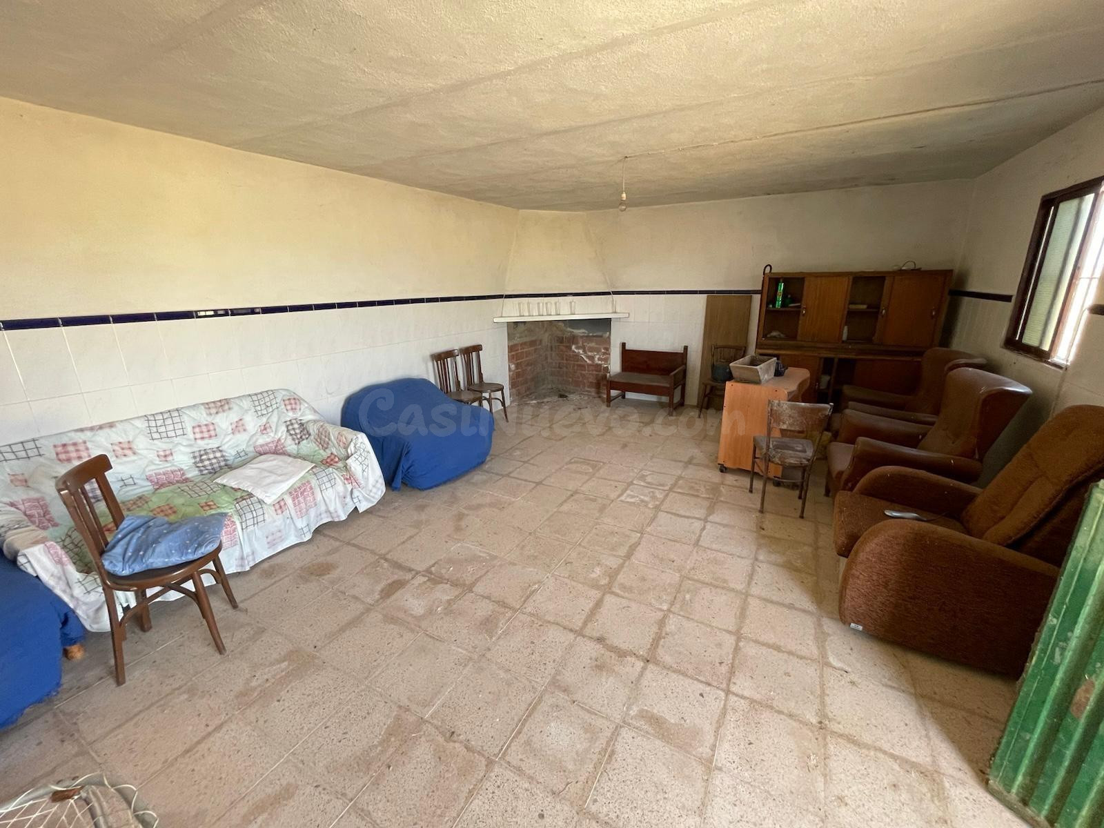 PARCELA RUSTICA DE 11418 METROS CON CONSTRUCCIÓN EN MALPARTI - foto 3