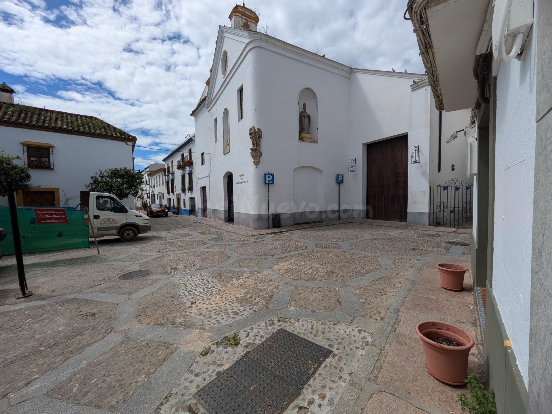 SAN BASILIO, 2 DORMITORIOS, EXTERIOR,TRES BALCONES,LICENCIA TURÍSTICA