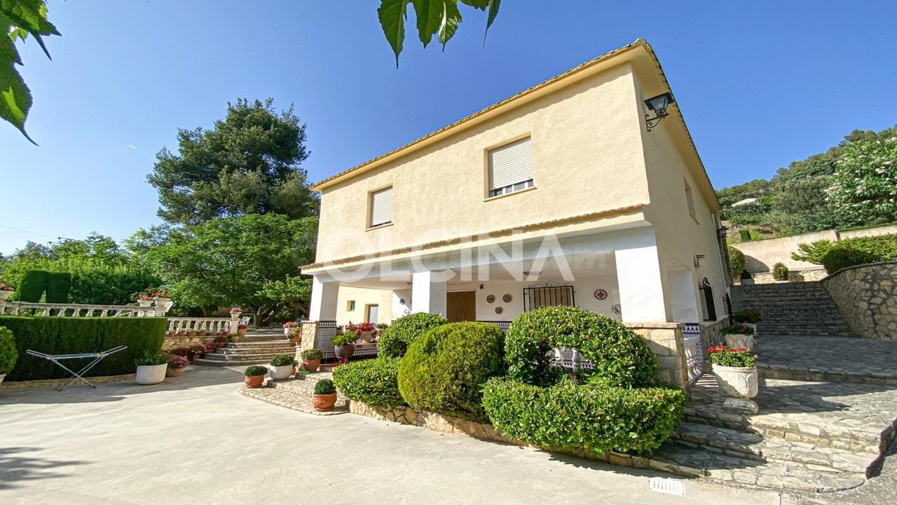Villa en la Urbanización Baradello Gelat - foto 2