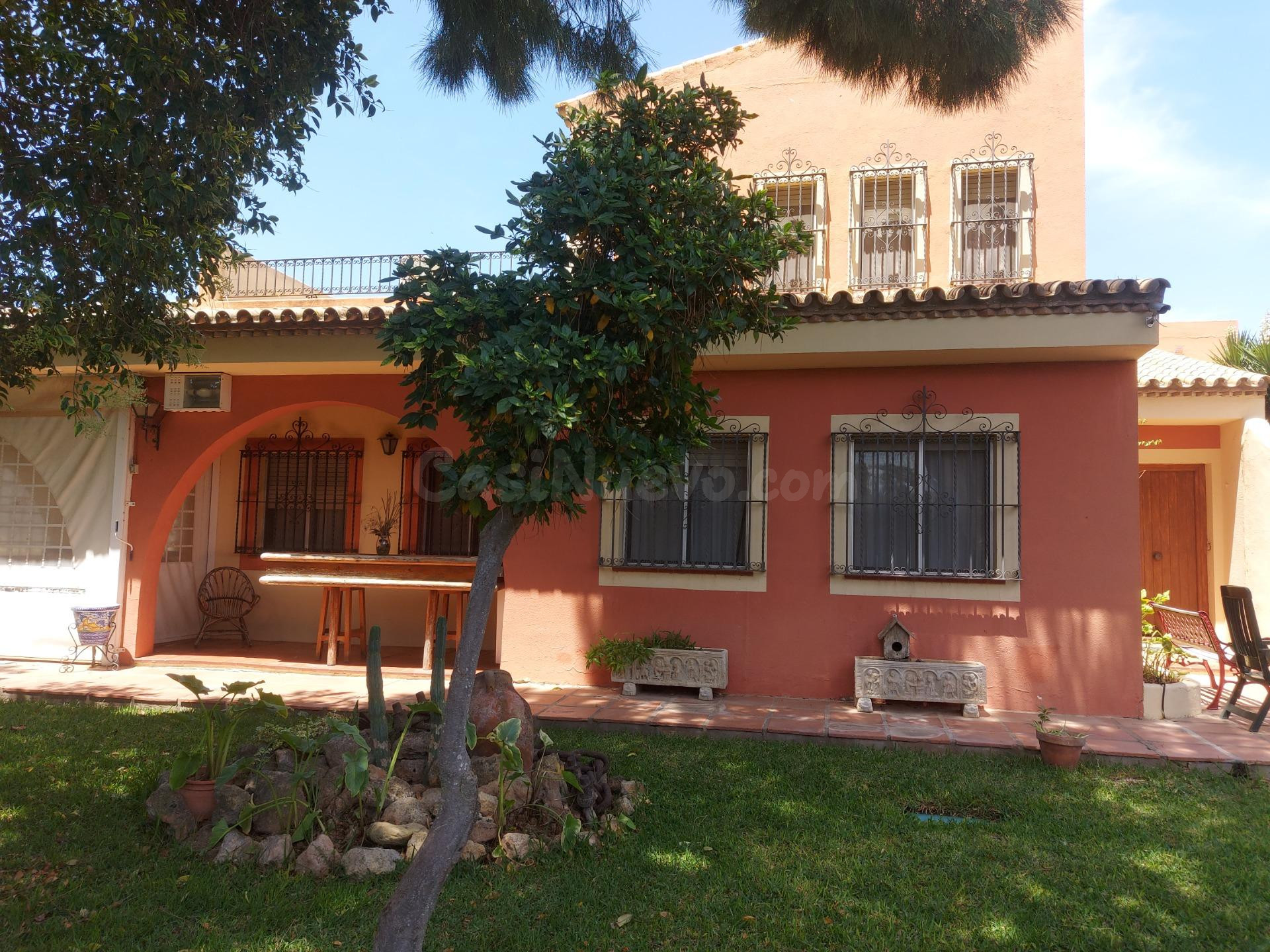 Magnifico Chalet con parcela de mas de 4.283m2 - foto 2
