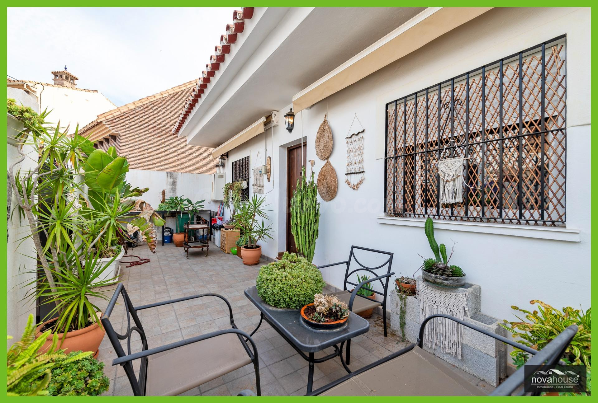¡¡¡PRECIOSA CASA REFORMADA EN CHILCHES, CON VISTAS AL MAR!!!