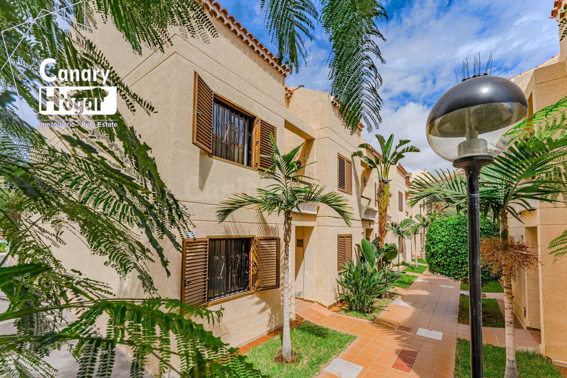 Villa de esquina en venta en el complejo Compostela Beach en Playa de Las Américas