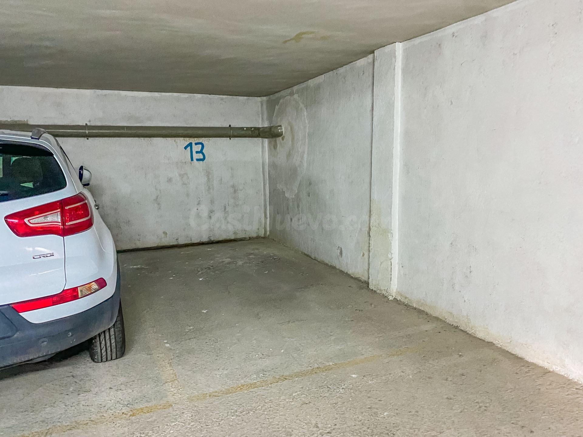 Garaje en Av. Juan XXIII