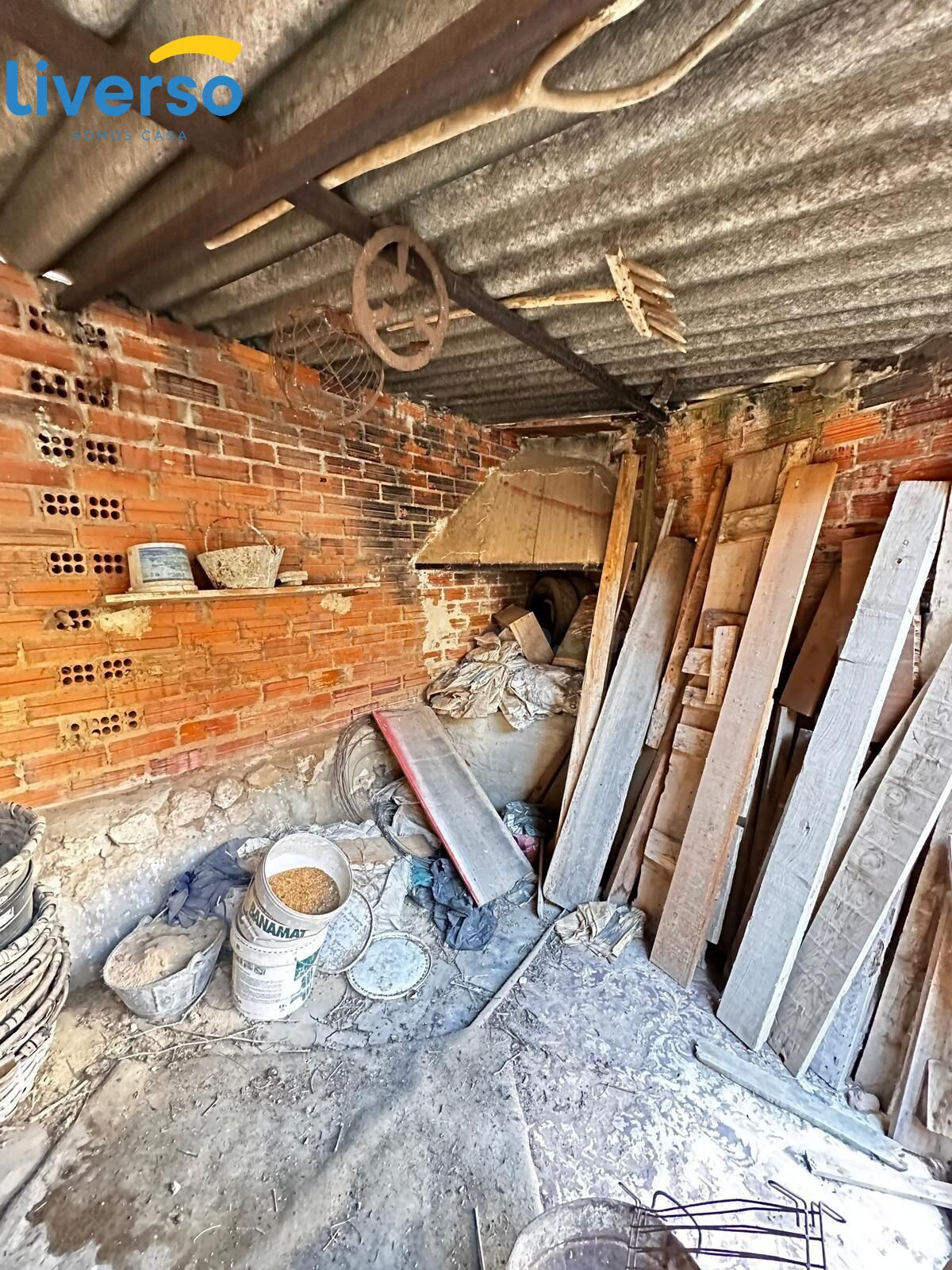 Oportunidad Única: Casa en Venta para Reformar a Tu Gusto - foto 5