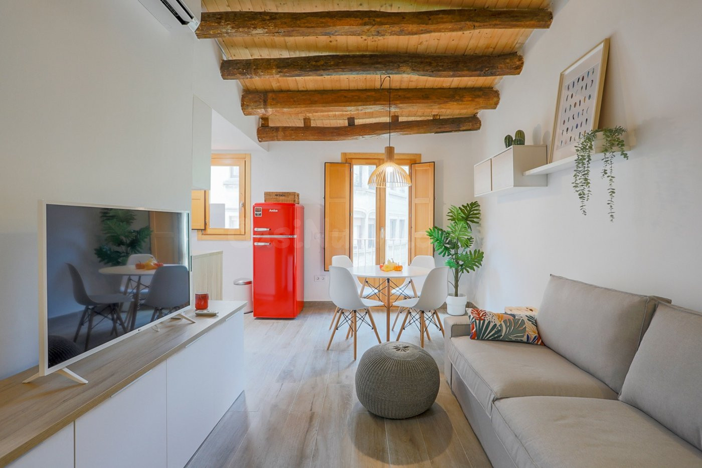 Fantastico atico duplex a estrener amueblado