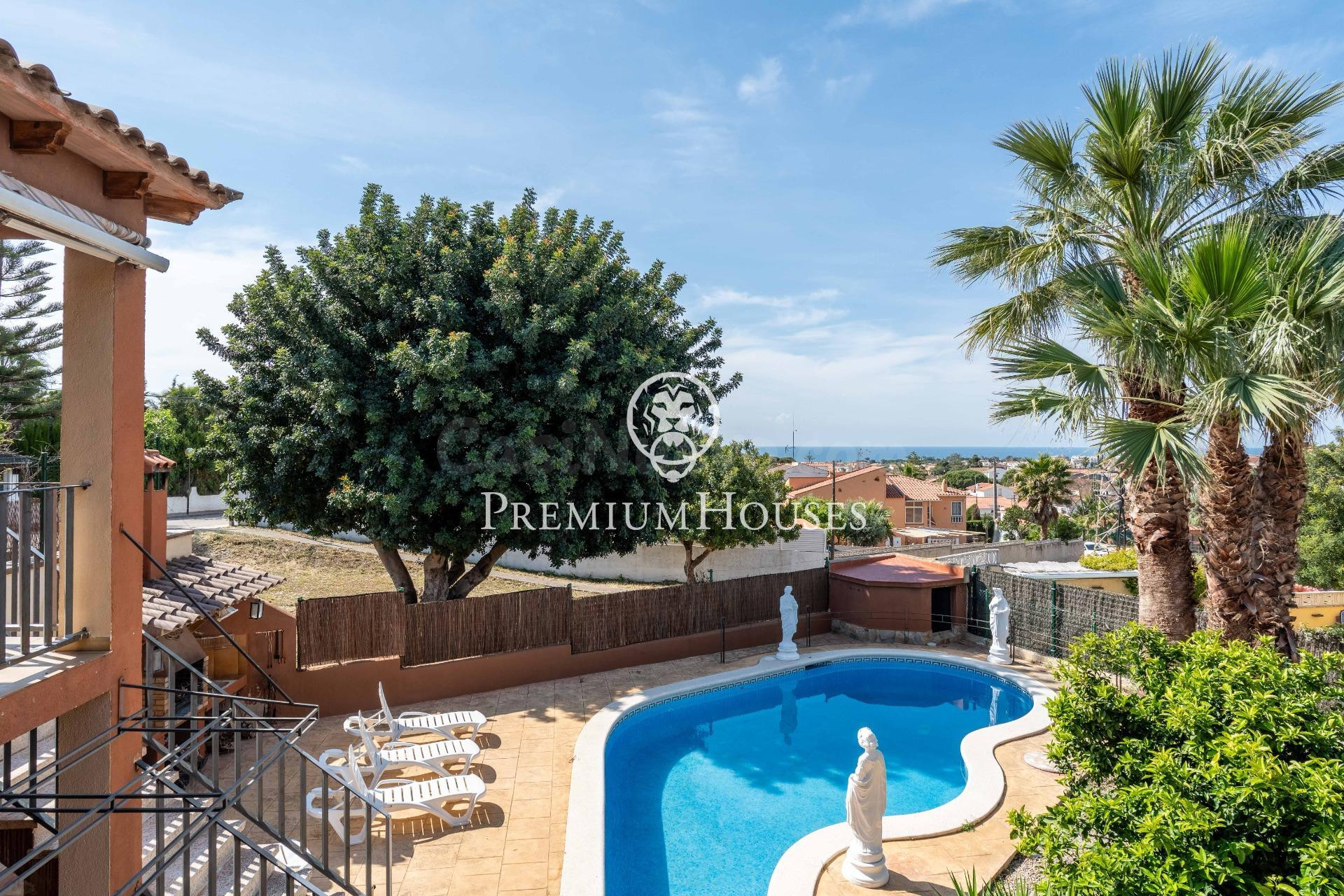 Casa con jardín y piscina en Les Eres - foto 2
