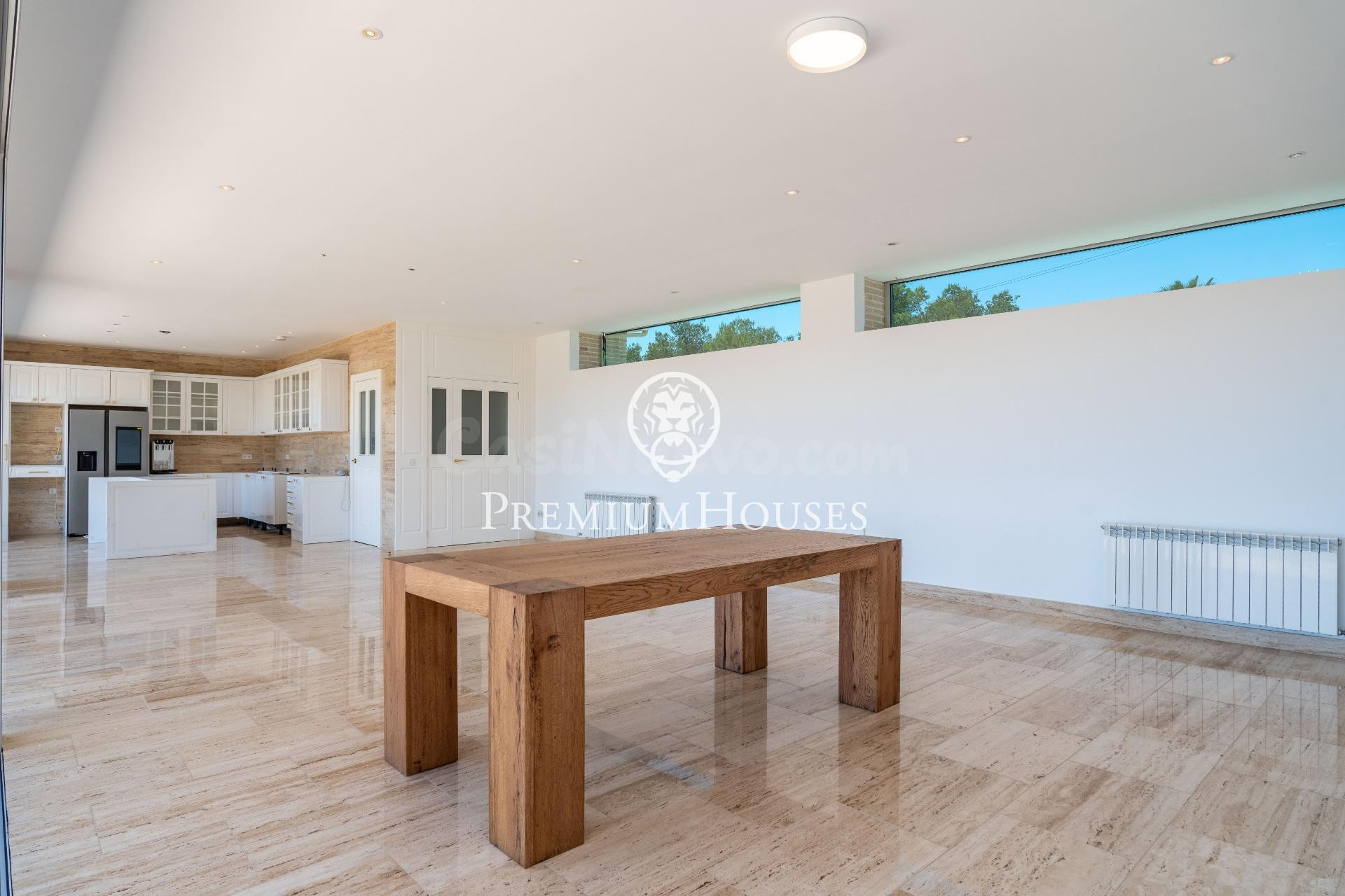 Casa a estrenar con vistas al mar y a la montaña - foto 5