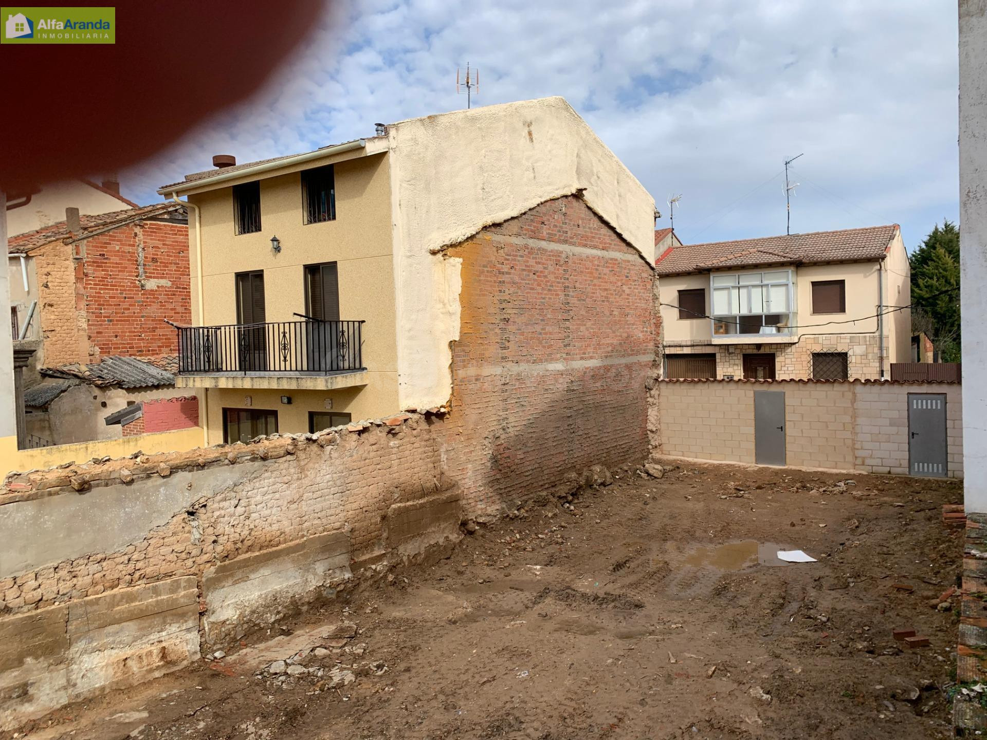 TERRENO URBANO EN PEÑARANDA DE DUERO - foto 4