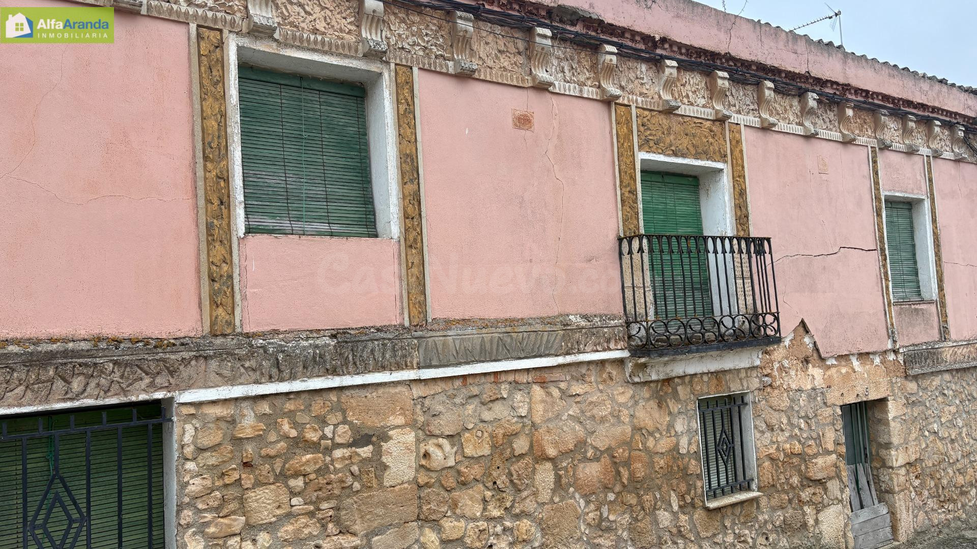 CASA CON TERRENO EN LA AGUILERA - foto 3