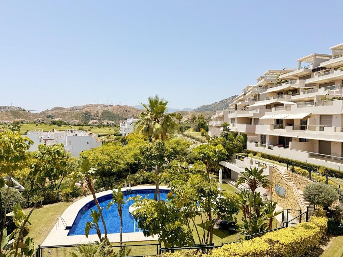 Apartamento de lujo en venta en Los Arqueros Golf – Costa del Sol