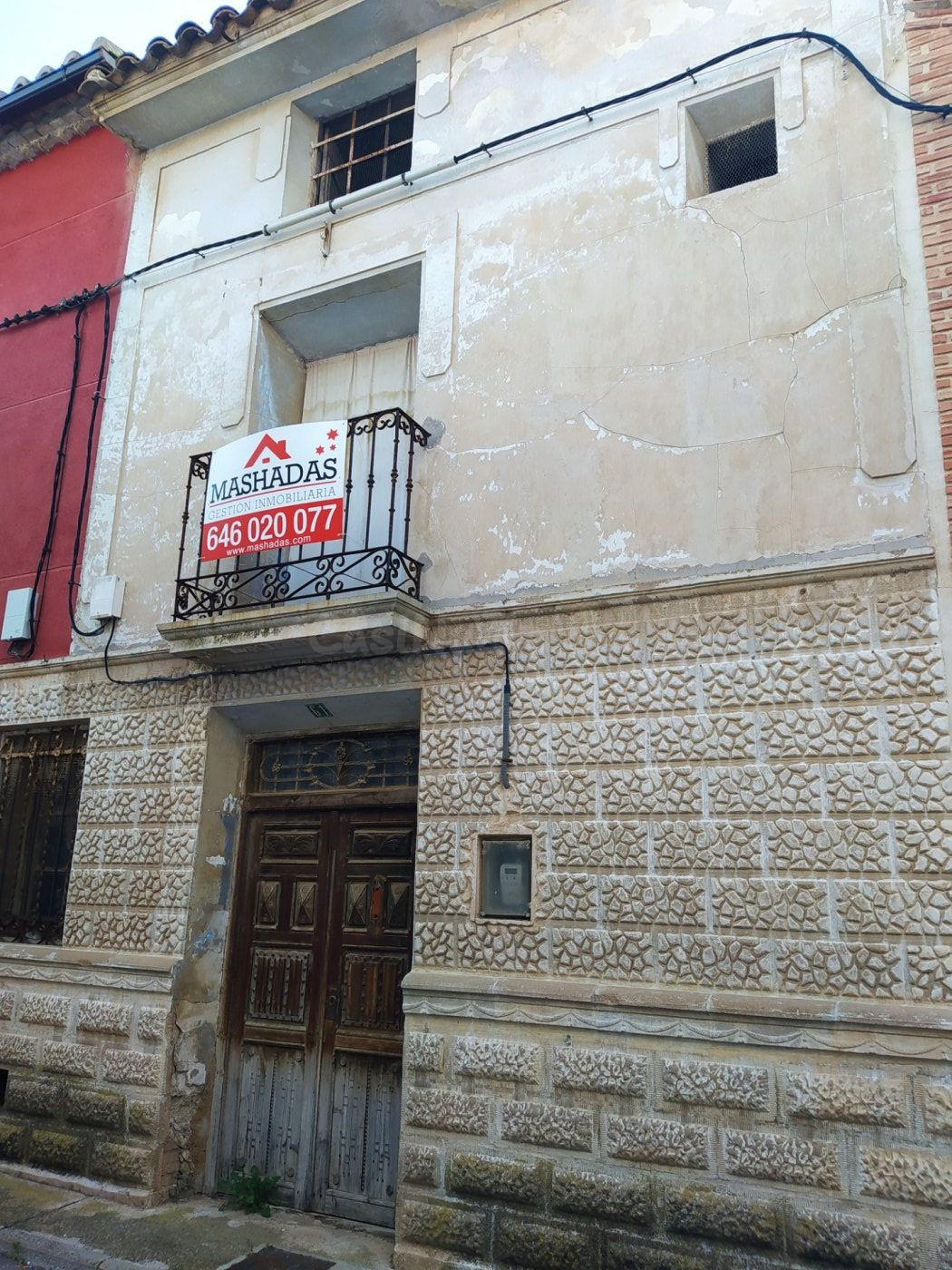 SE VENDE CASA EN FUENTES CLARAS - foto 3