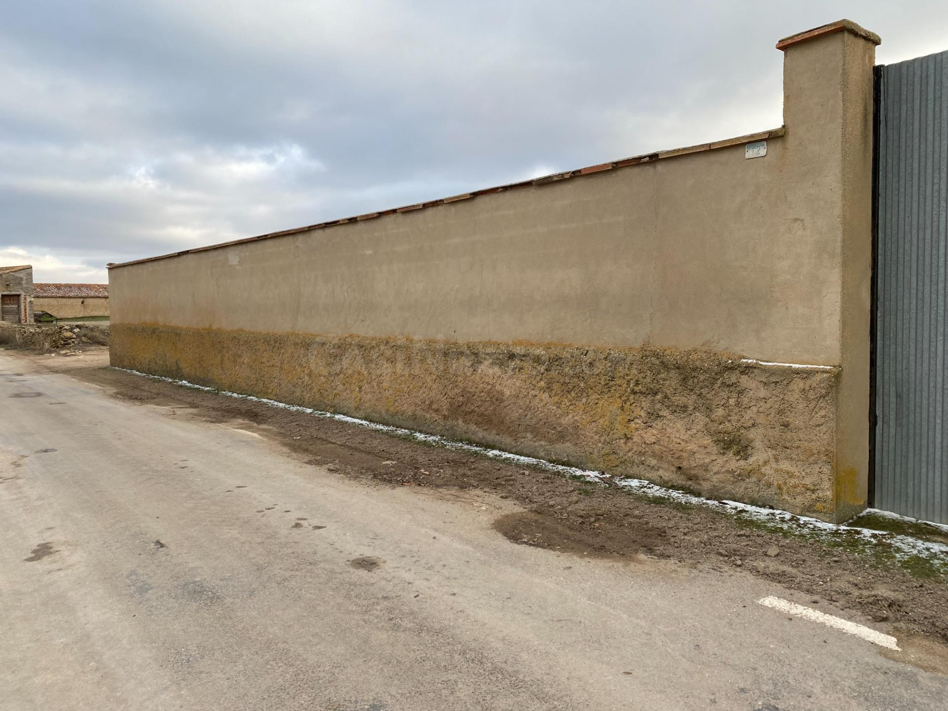 VENTA DE SOLAR EN TORRALBA DE LOS SISONES (TERUEL) - foto 2